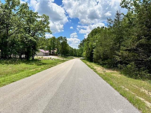323 West Green Valley Drive, Horseshoe Bend, AR 72512