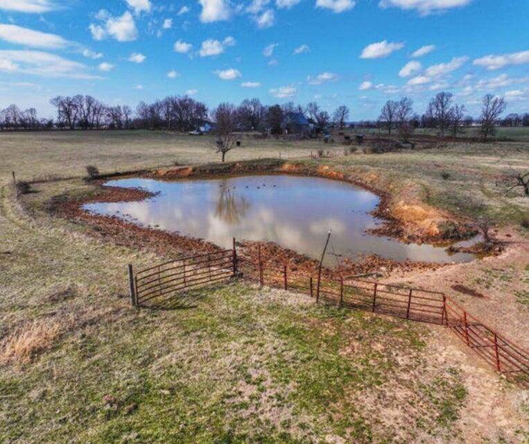000 Lambeth RD, Marionville, MO 65705