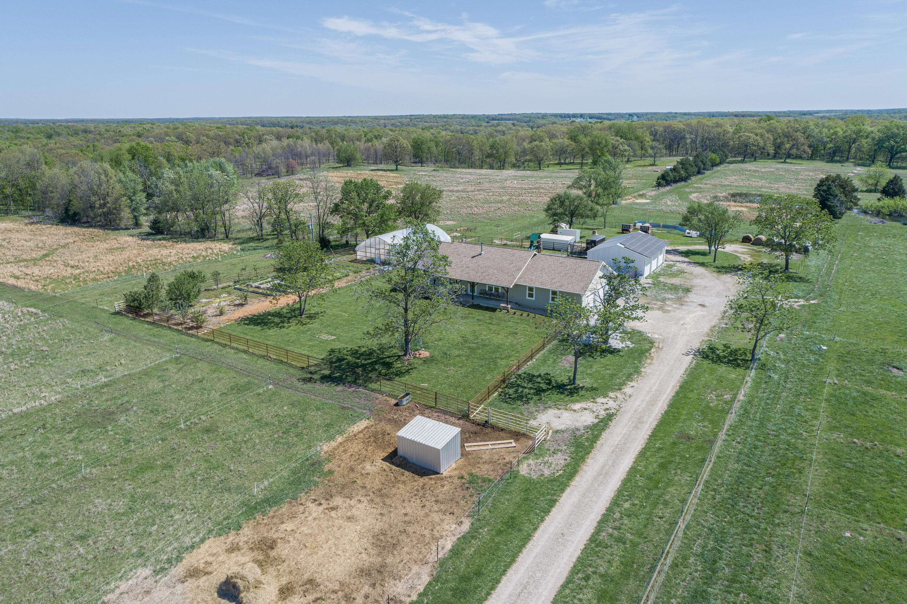 15959 County Road 121, Weaubleau, MO 65774