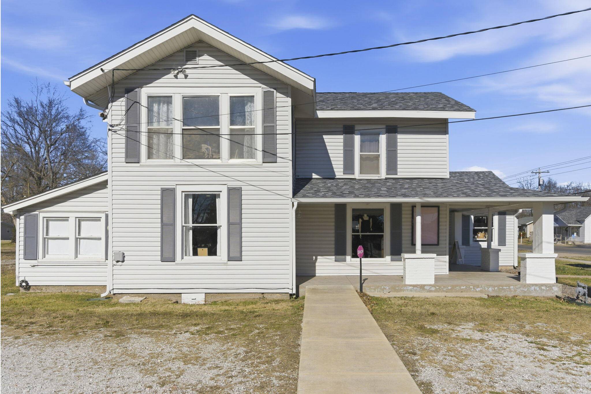 205 N Main ST #B, Nixa, MO 65714