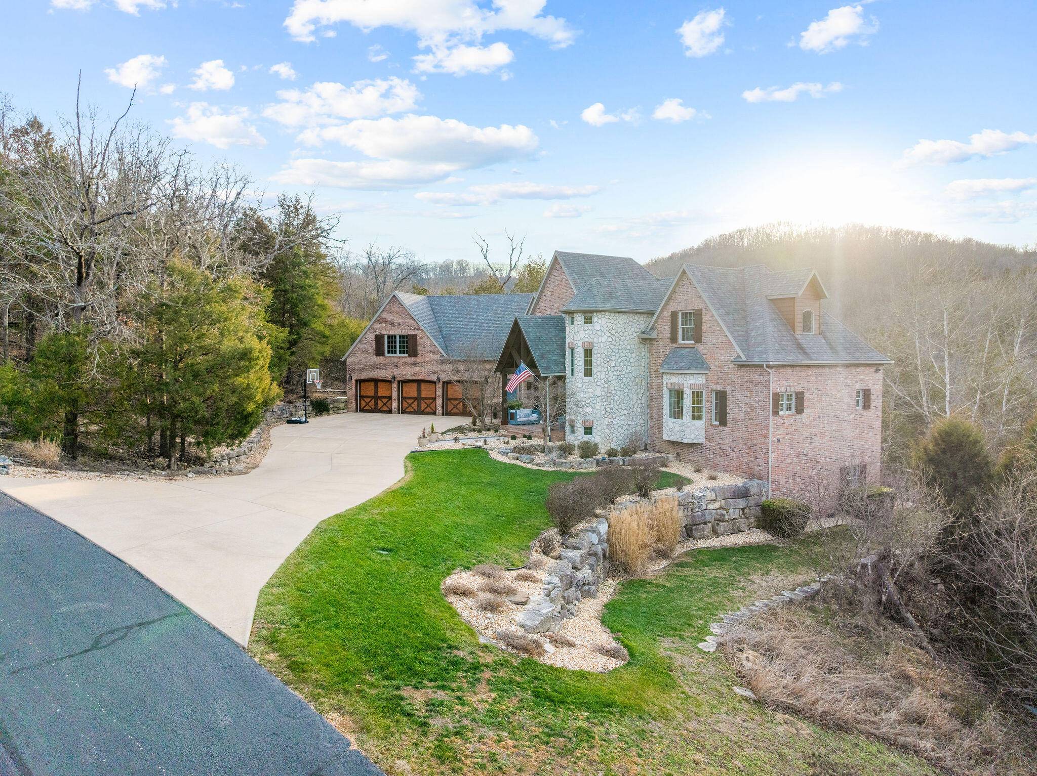 145 Appaloosa TRL, Saddlebrooke, MO 65630