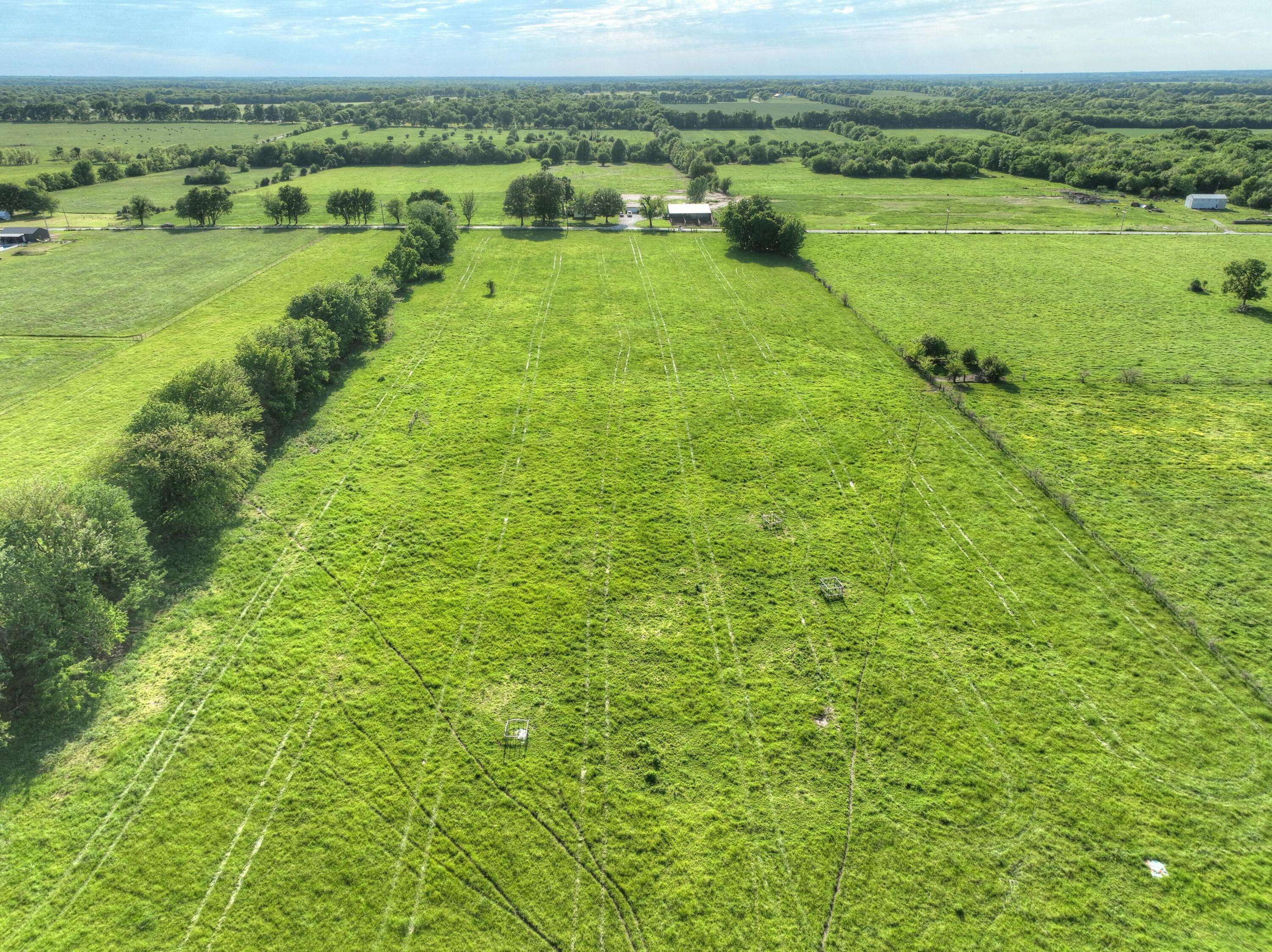000 Civil War RD, Carthage, MO 64836