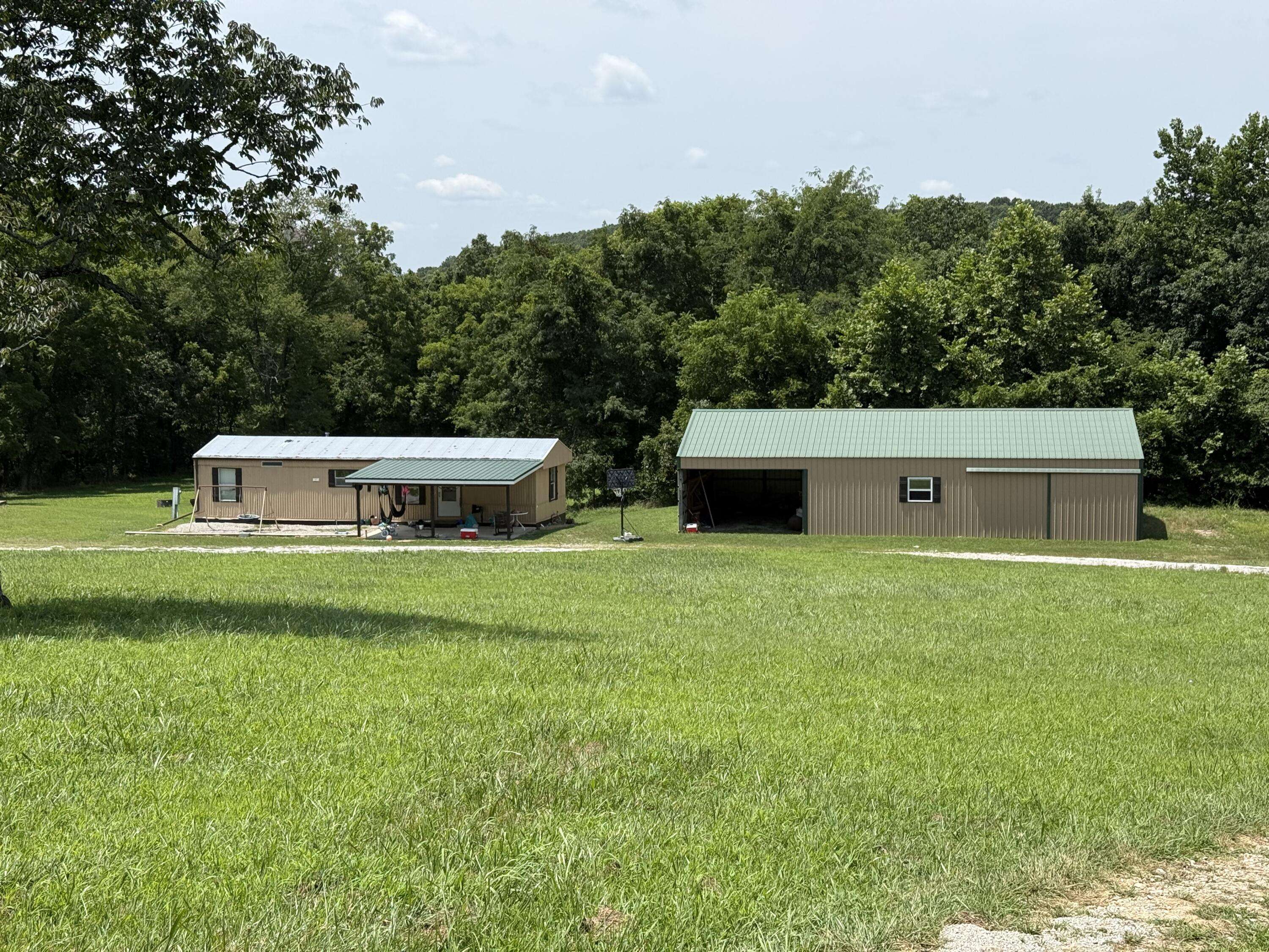 14649 Co RD #413, Ava, MO 65608
