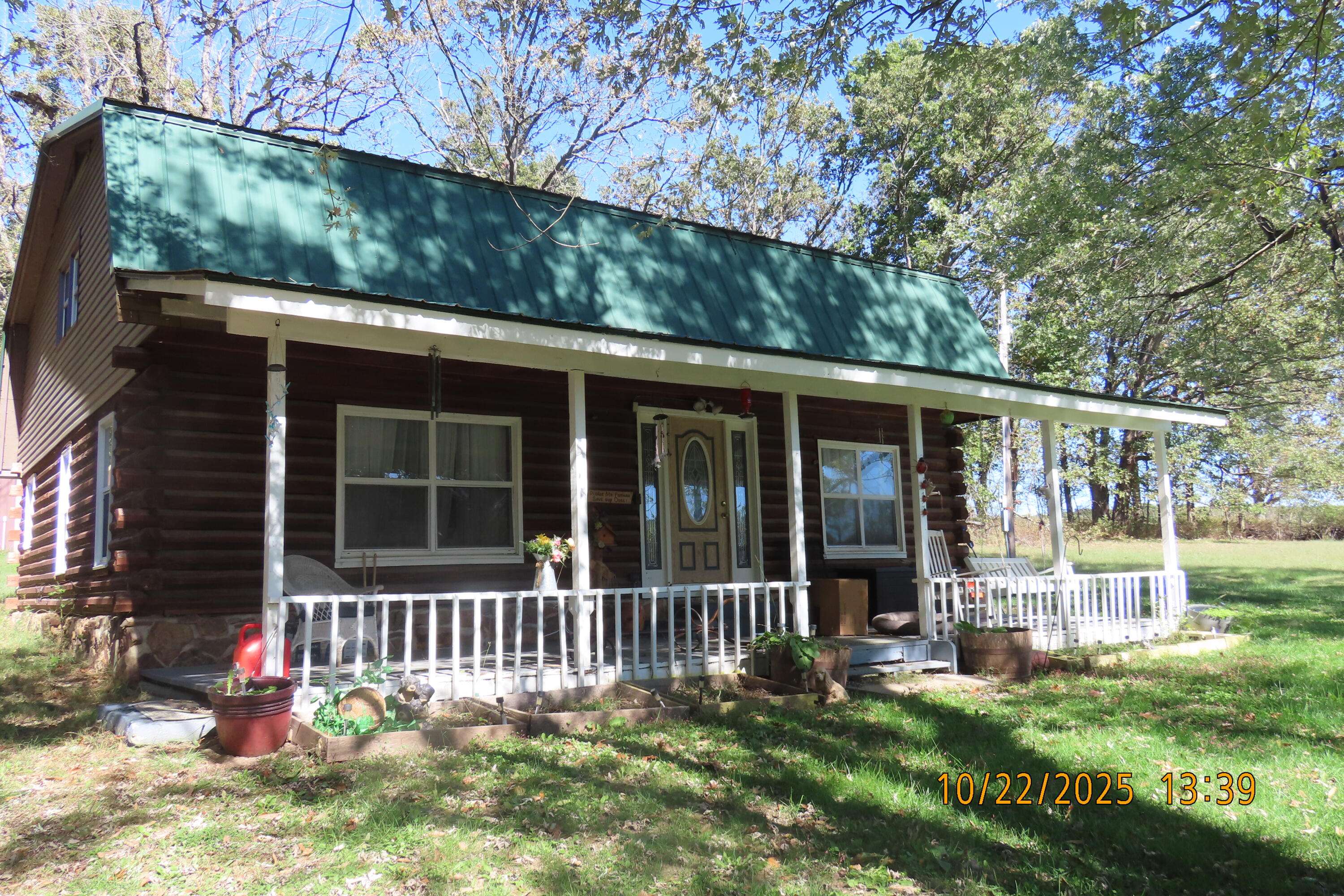 251 Durington RD, Buffalo, MO 65622
