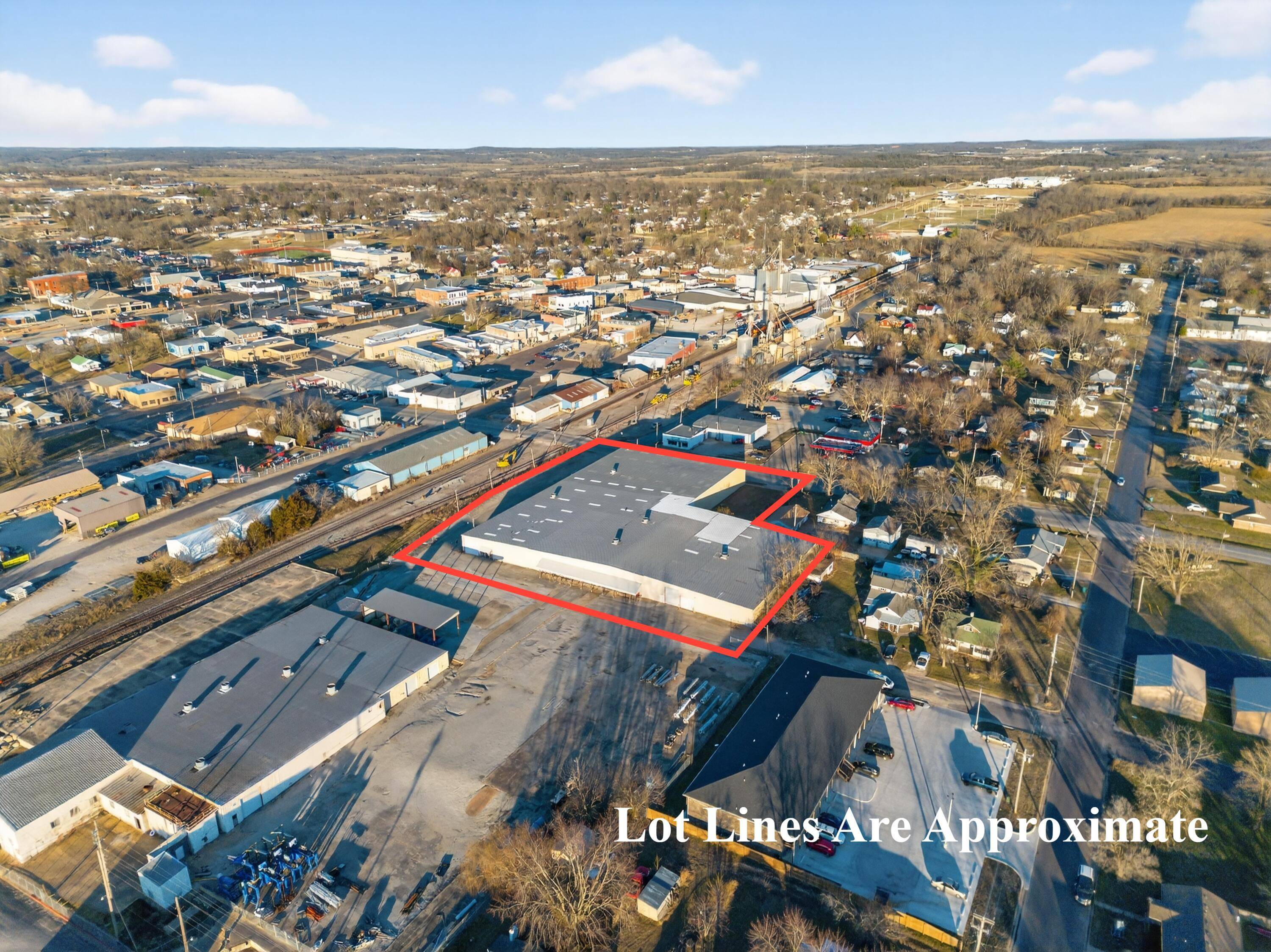 102 W Front ST, Mountain Grove, MO 65711