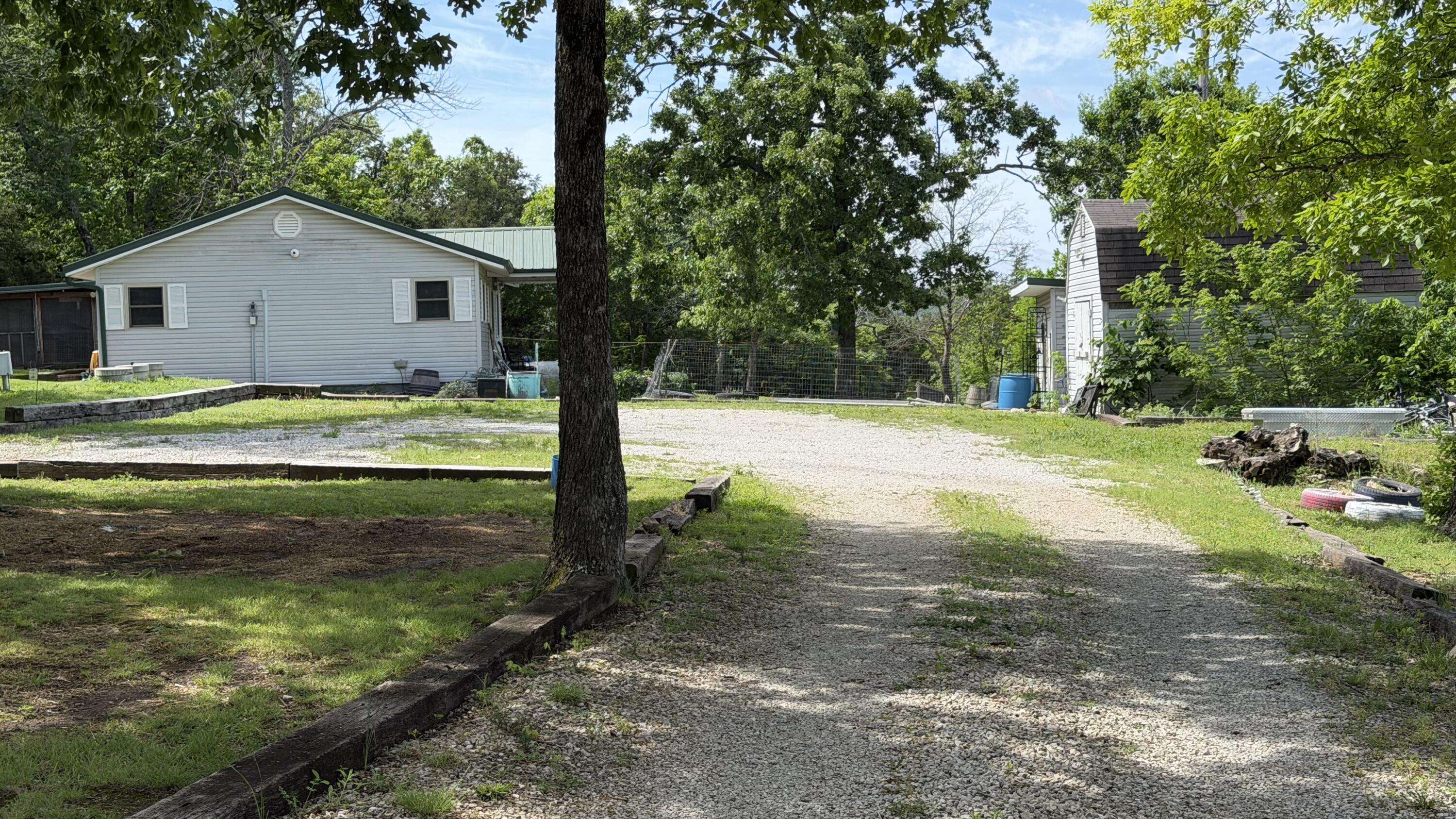 26876 Farm Rd 1170, Eagle Rock, MO 65641