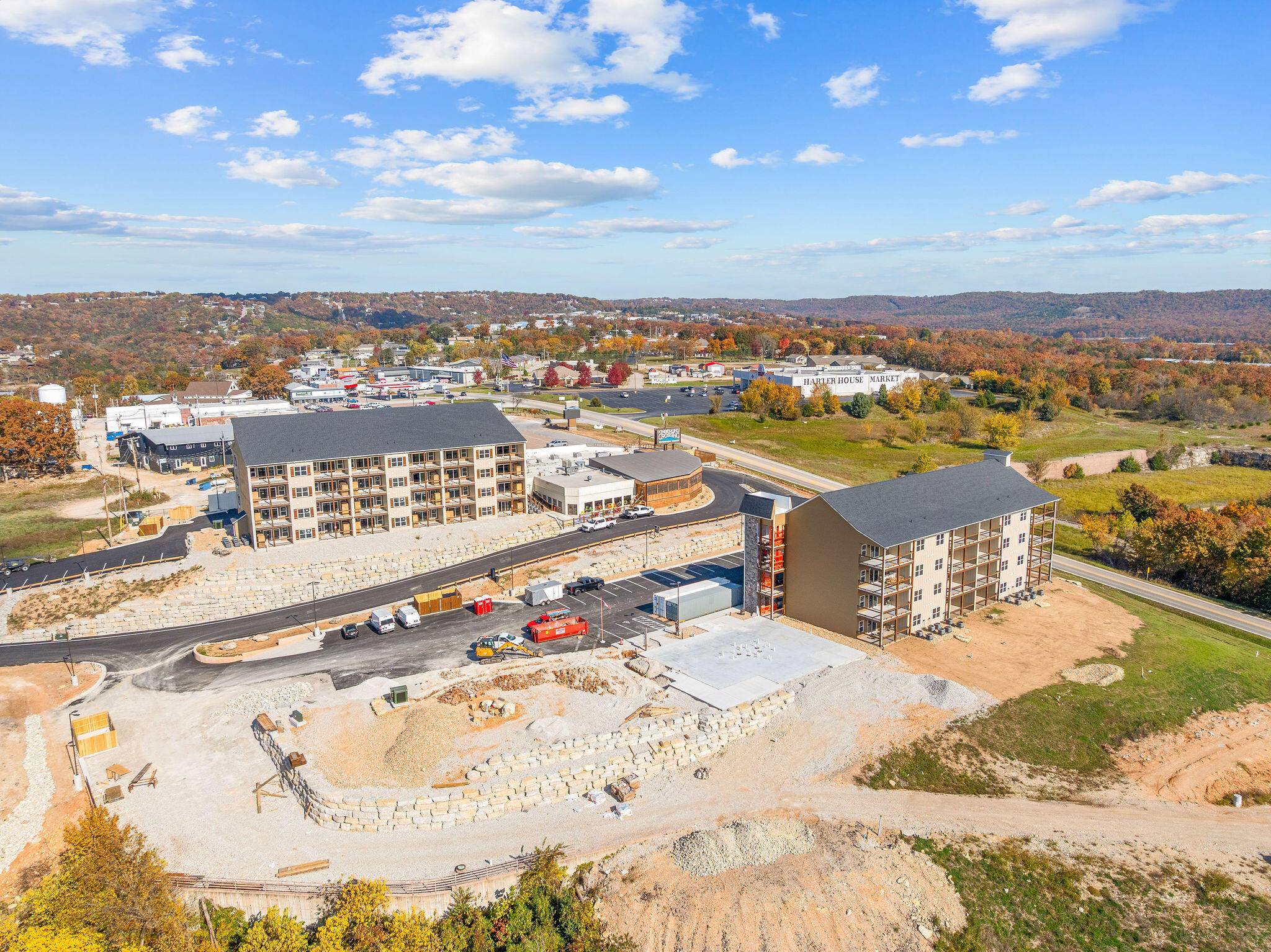 88 Towers Aly Unit #202, Kimberling City, MO 65686