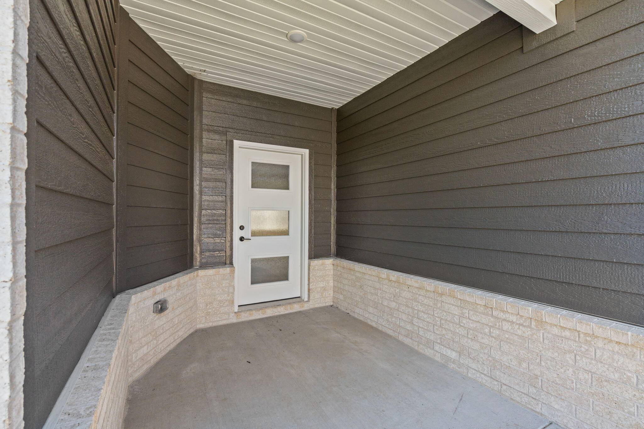 148 E Kelce LN, Republic, MO 65738