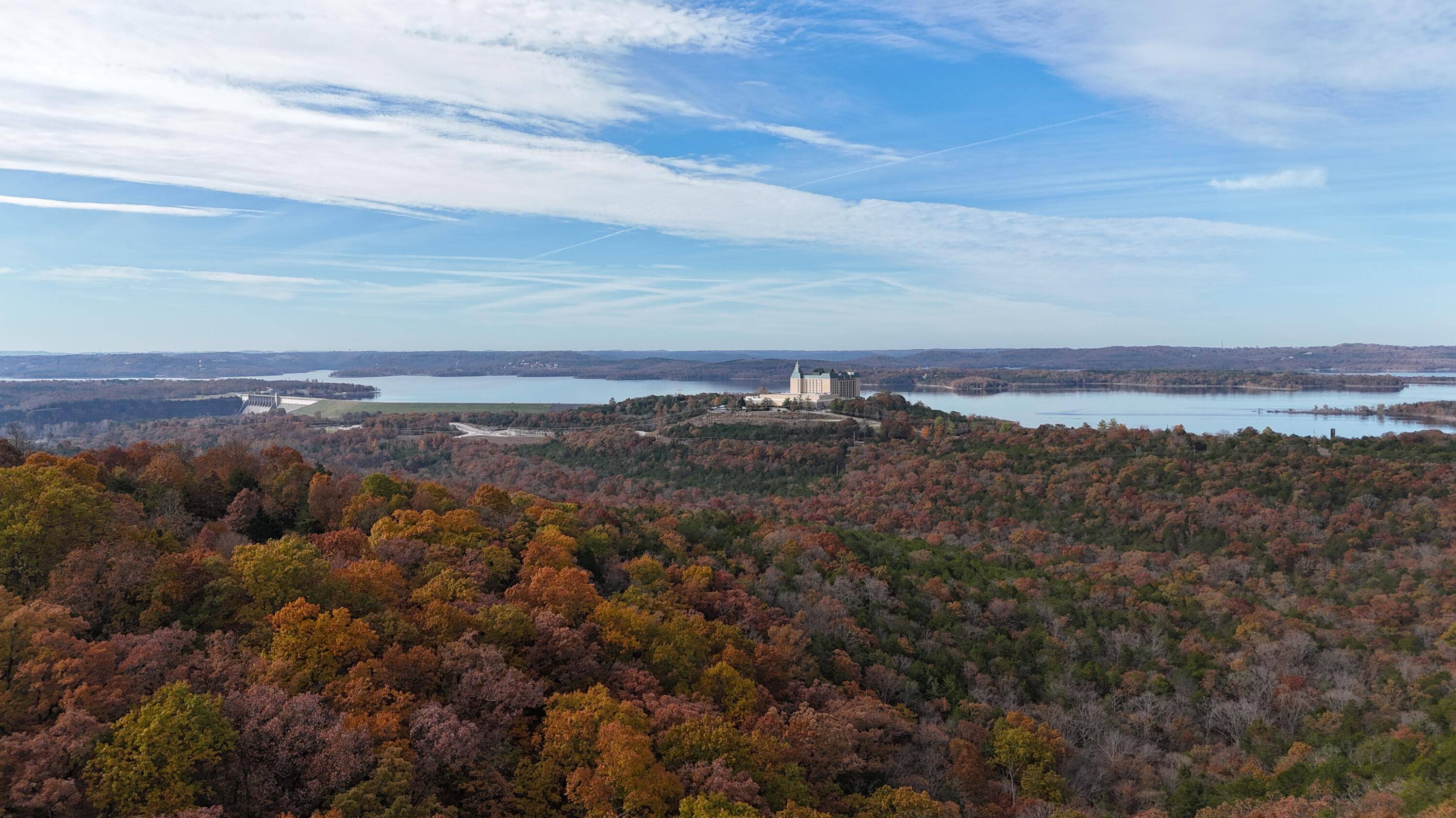 000 Skyview DR, Branson, MO 65616