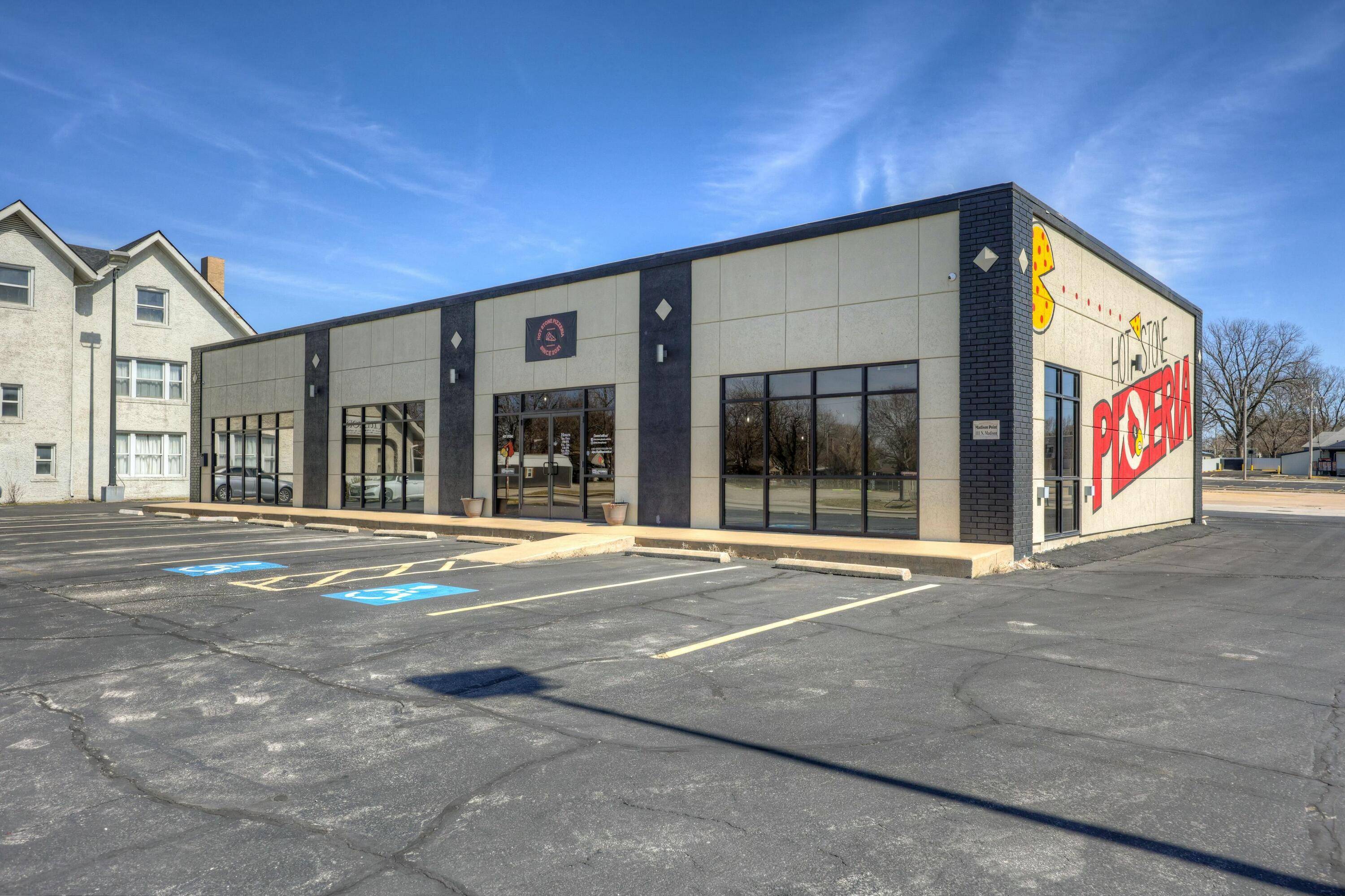 111 N Madison ST, Webb City, MO 64870