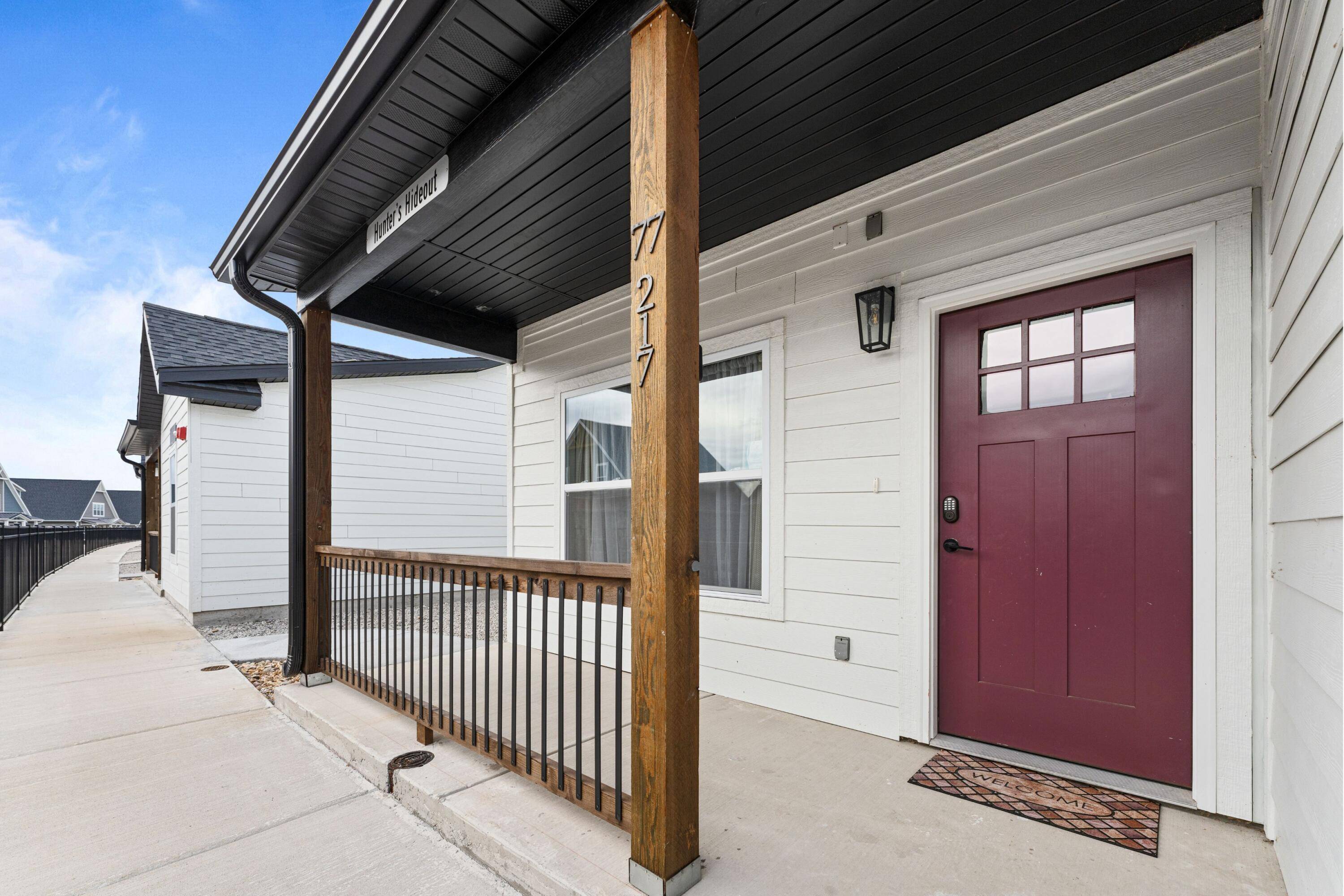 195-217 Watersound WAY, Hollister, MO 65672