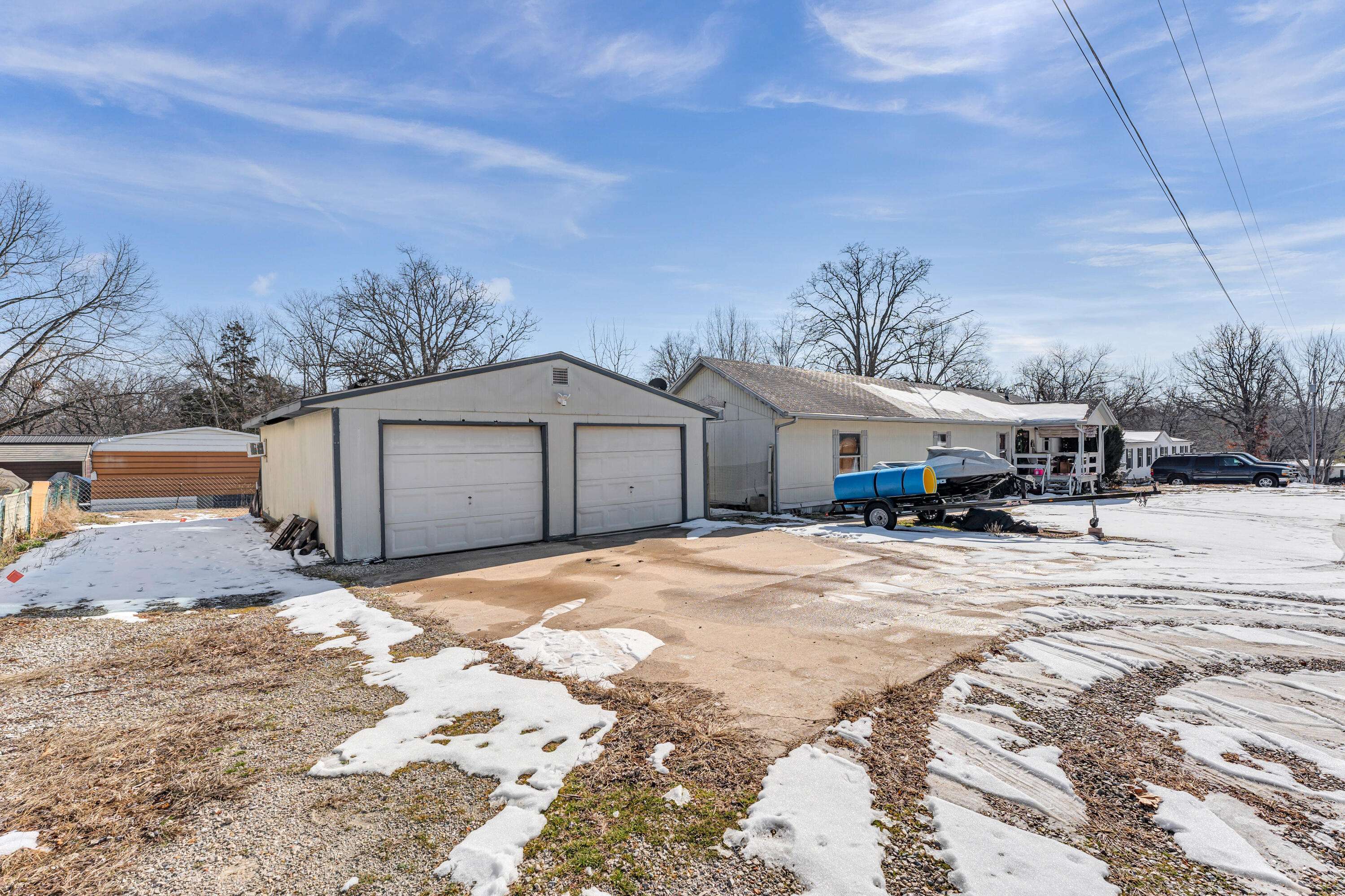 46 Pink Dogwood TRL, Kimberling City, MO 65686