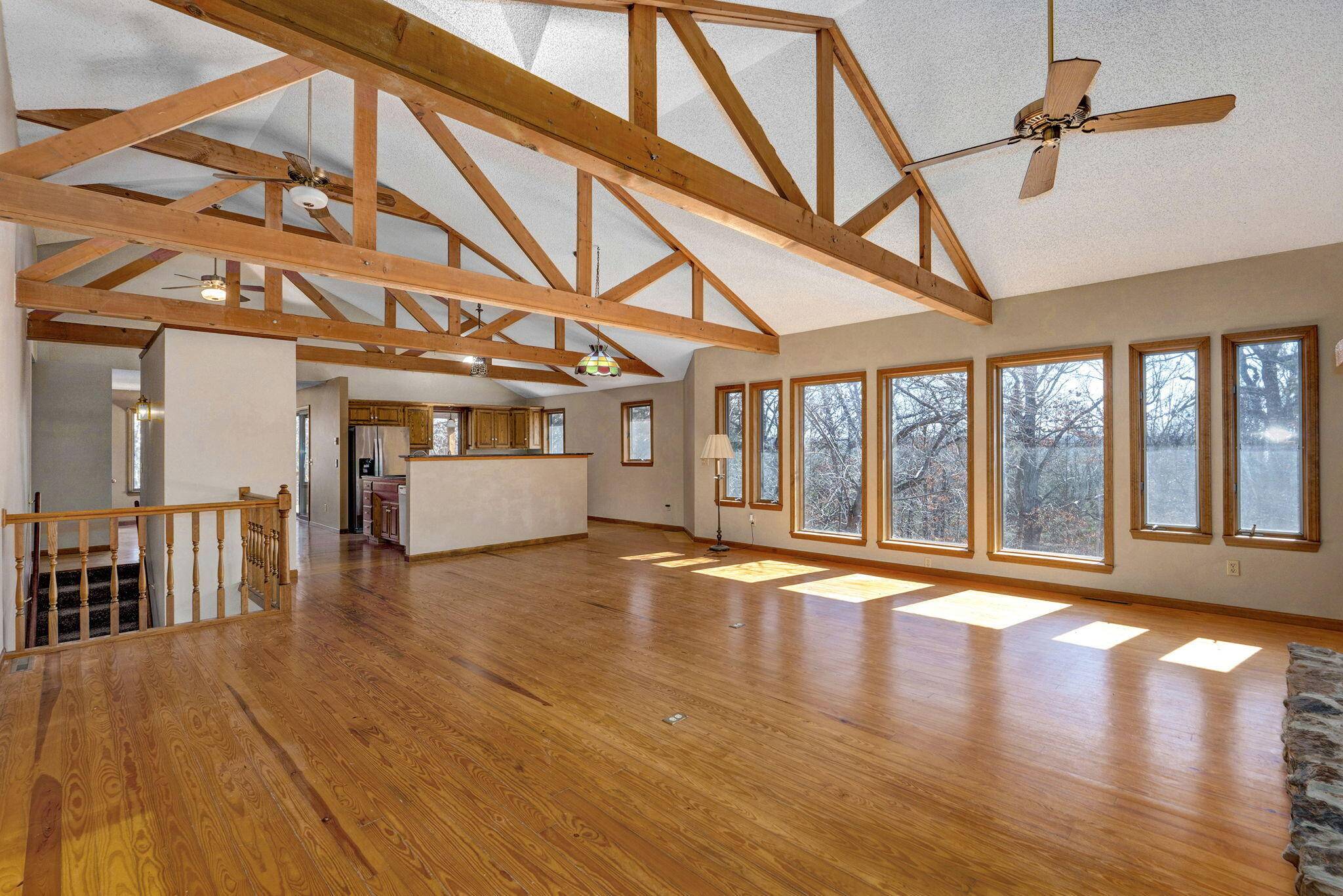1807 Highway 32, Halfway, MO 65663