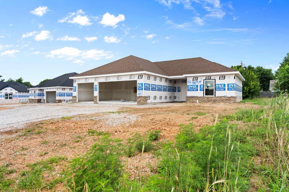 312 Sleepy Meadow, Mt Vernon, MO 65712