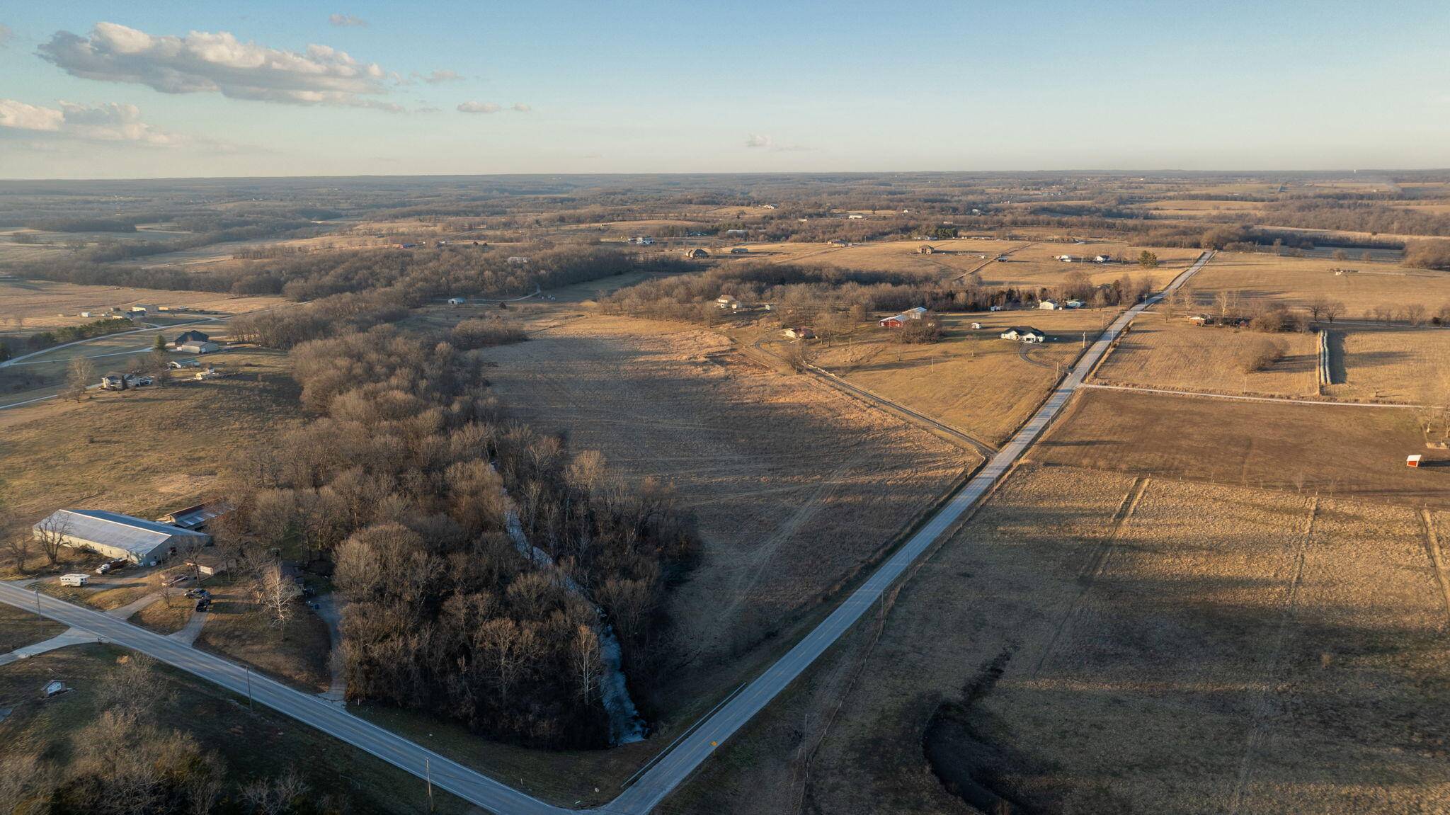 000 S Farm Road 69, Republic, MO 65738