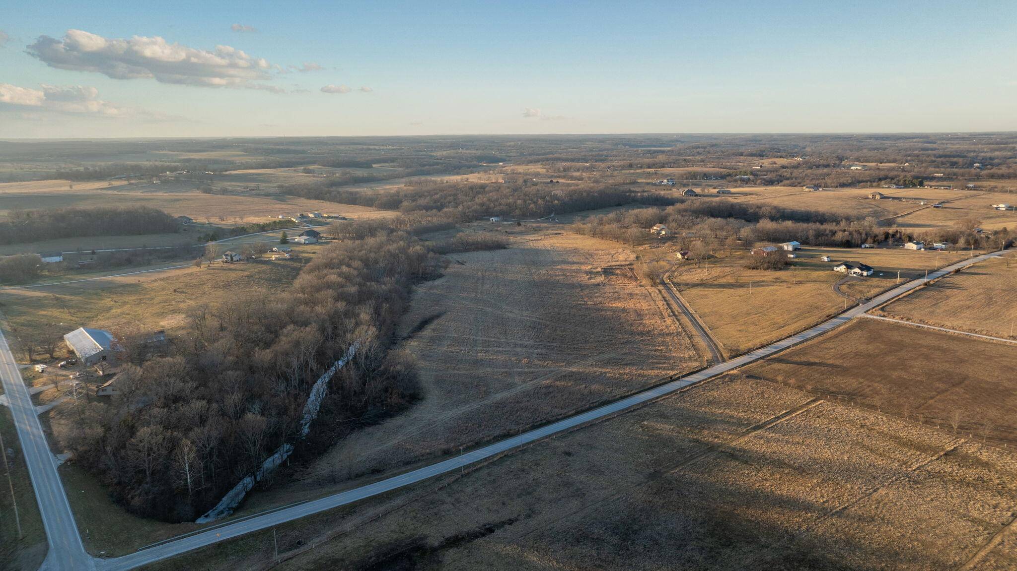 000 S Farm Road 69, Republic, MO 65738