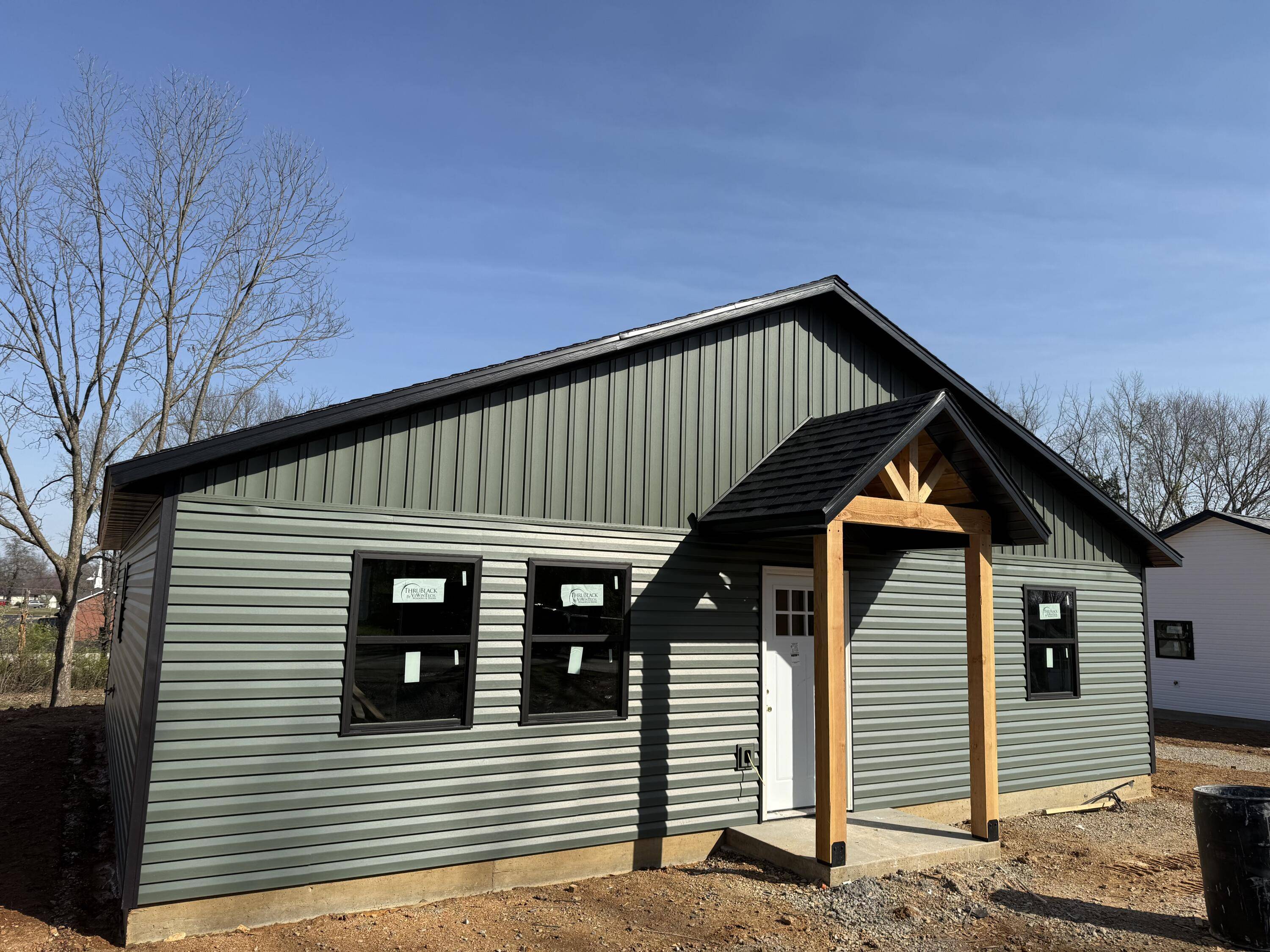 710 Johnson ST, West Plains, MO 65775