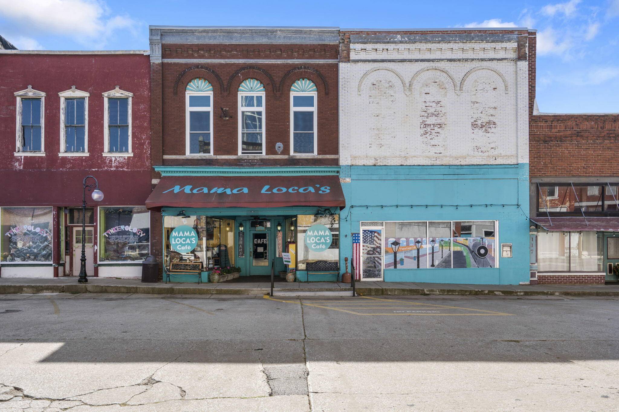 111-115 W Main ST, Ash Grove, MO 65604