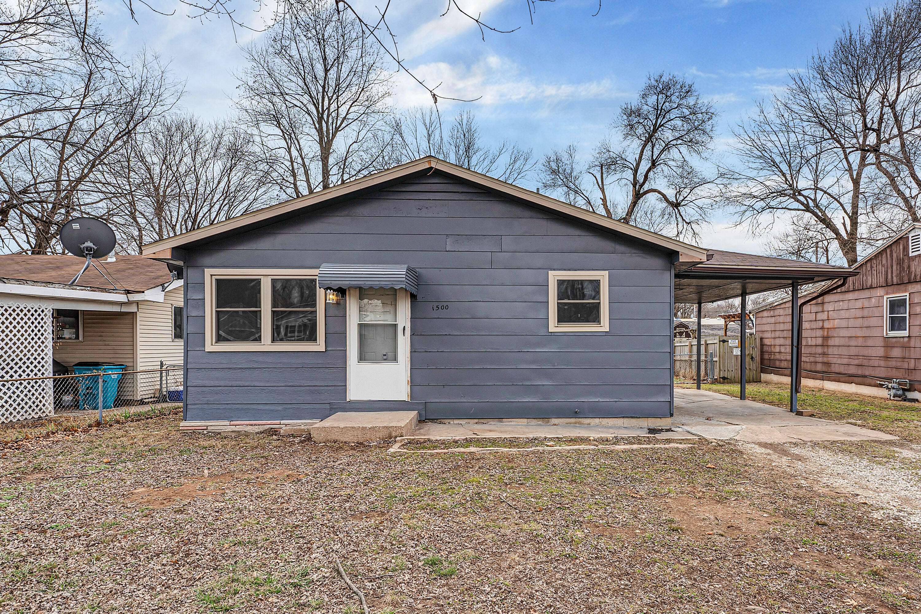 1500 W Hamilton ST, Springfield, MO 65802