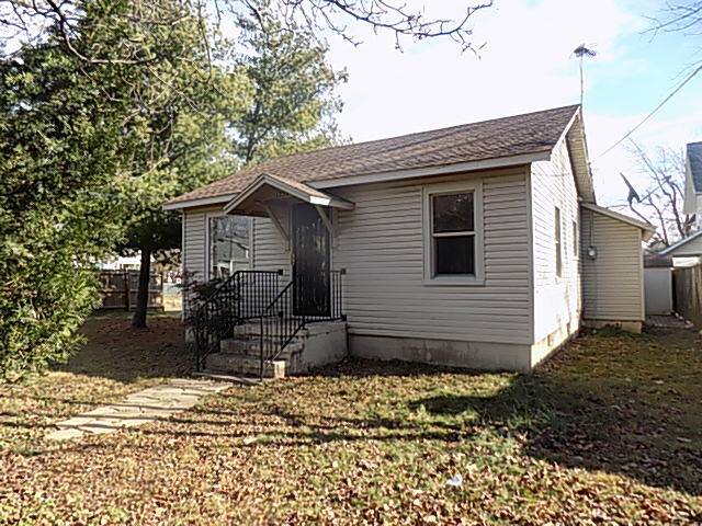 1232 N Farmer AVE, Springfield, MO 65802