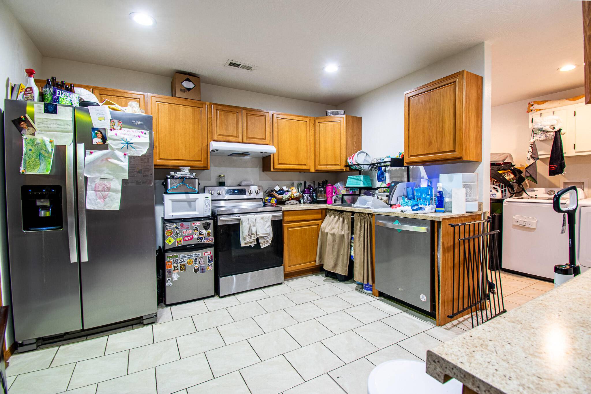 3021 W Olive ST, Springfield, MO 65802