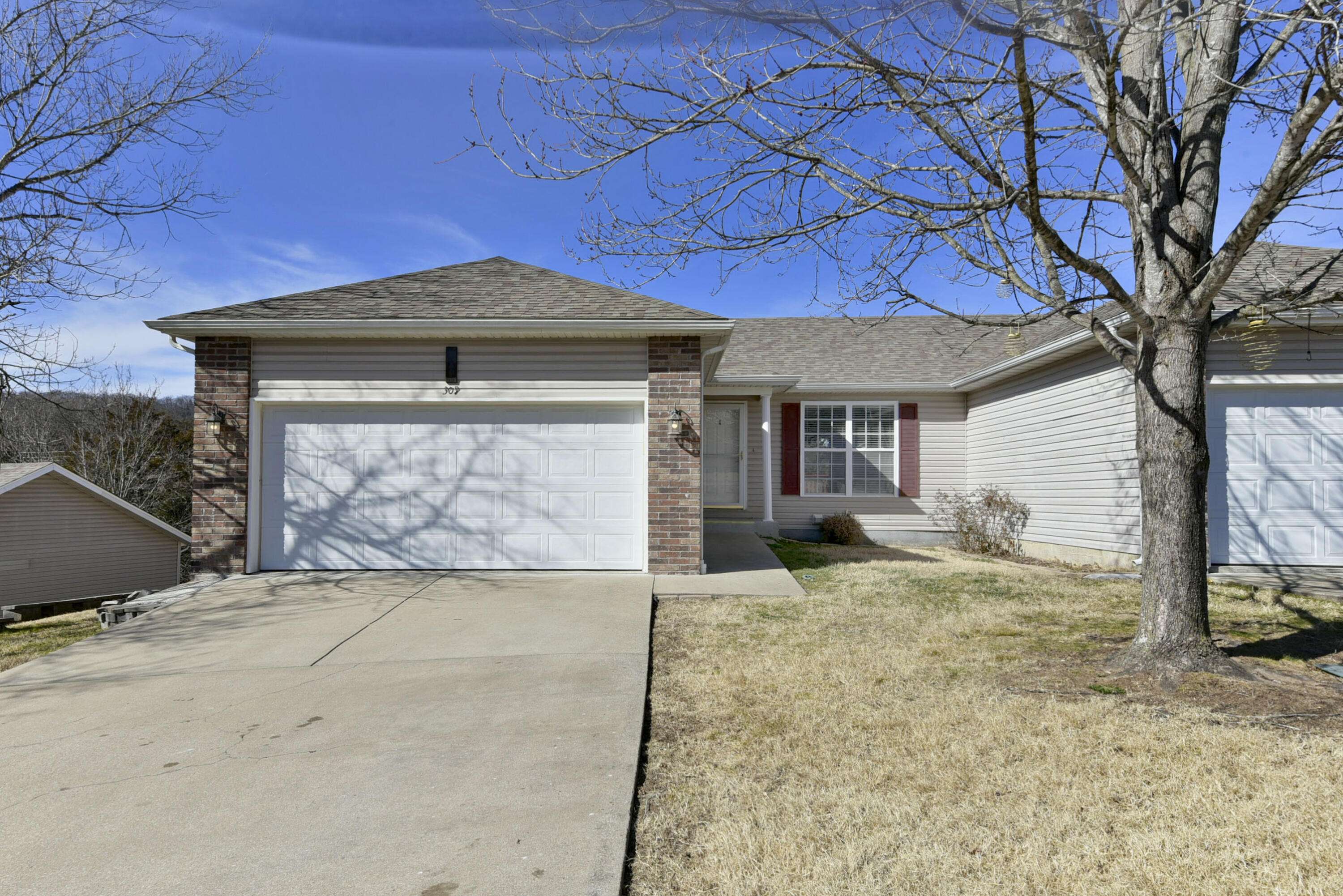 309 Van Buren RD, Branson, MO 65616