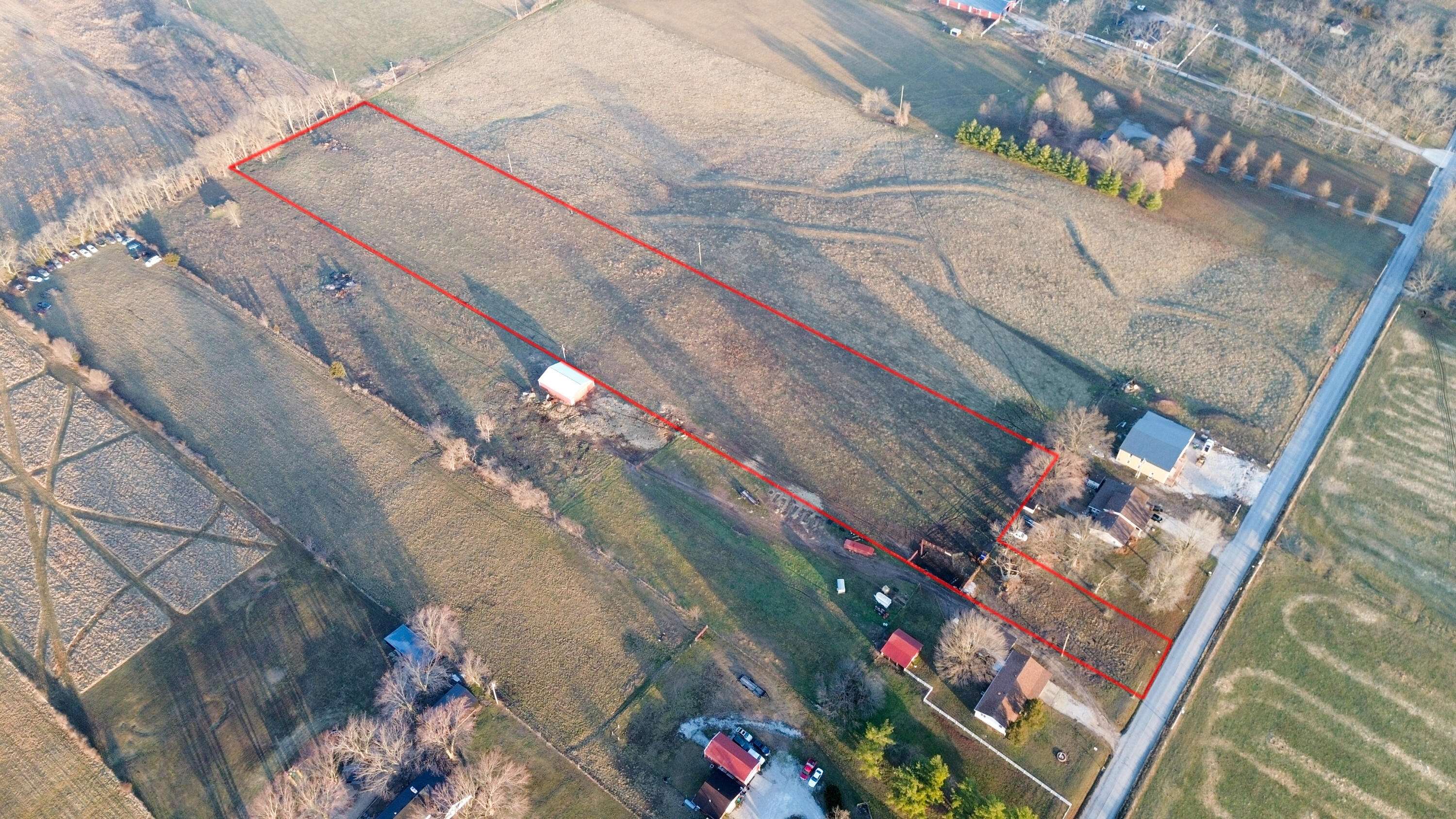000 N Lemmon AVE, Bolivar, MO 65613