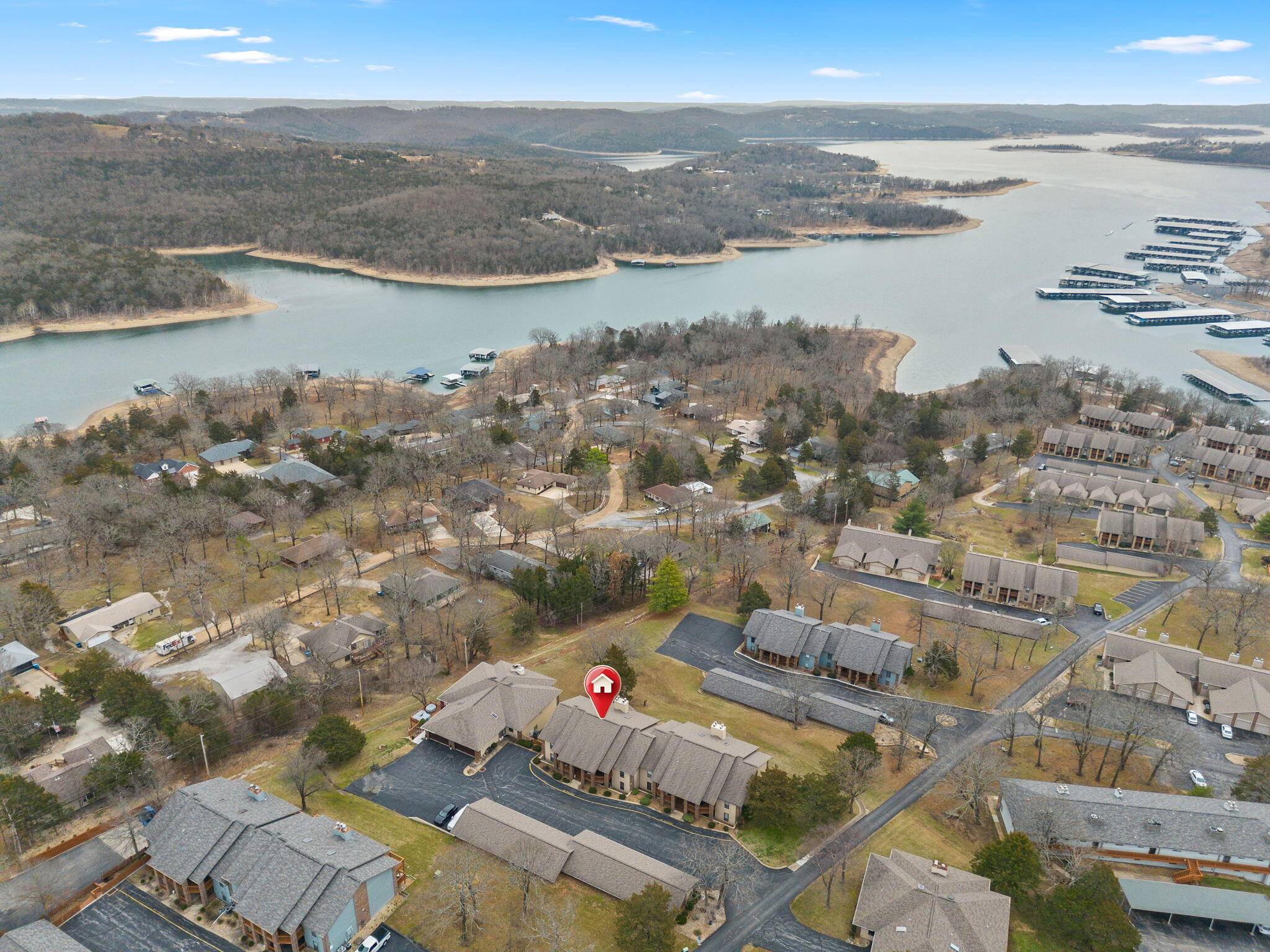 91 Port DR #1, Kimberling City, MO 65686
