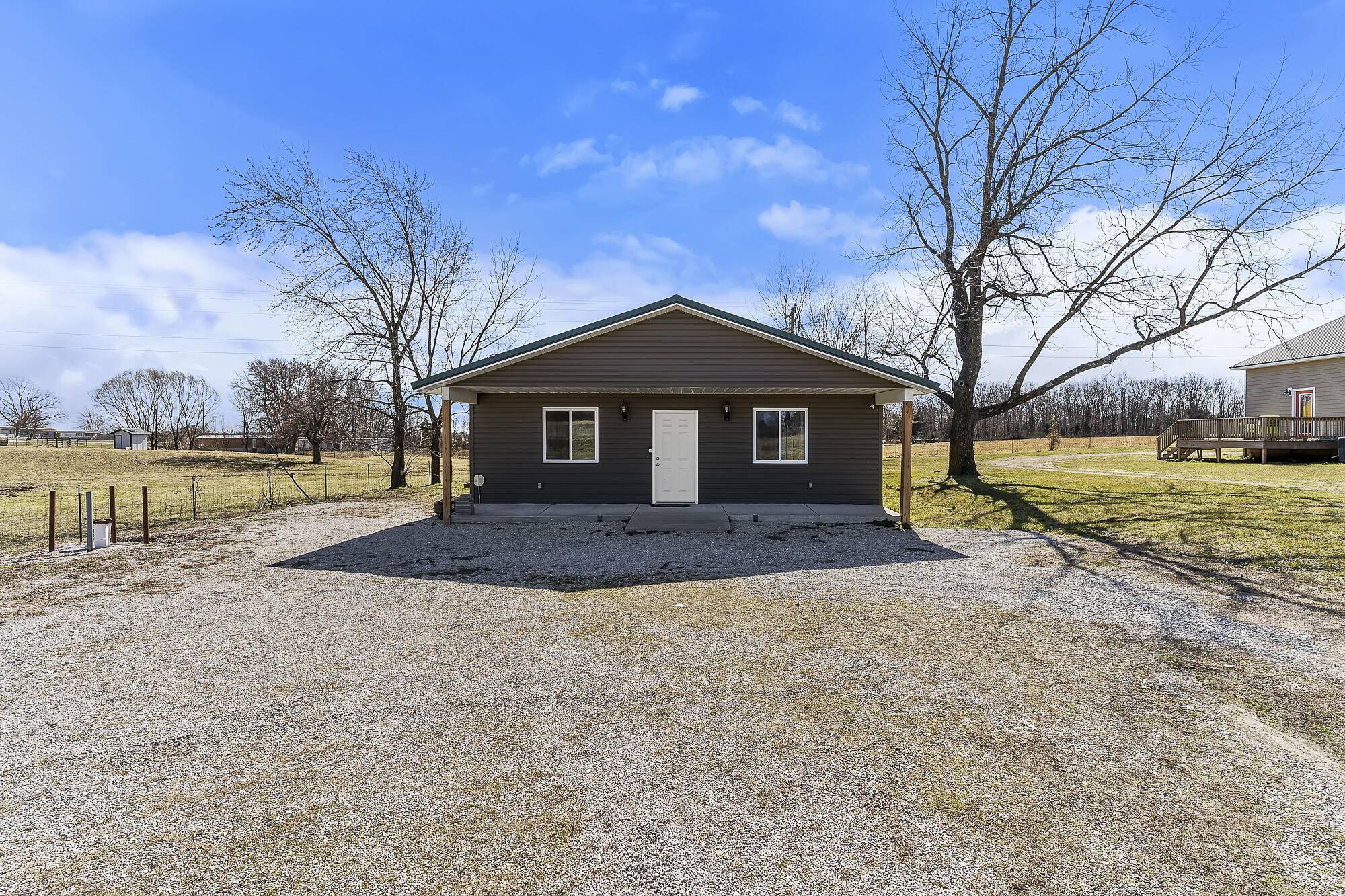 3608 State Highway 38, Elkland, MO 65644