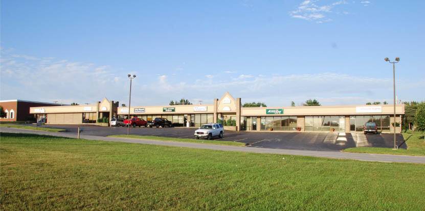 216 S Village Center ST #Cd, Nixa, MO 65714