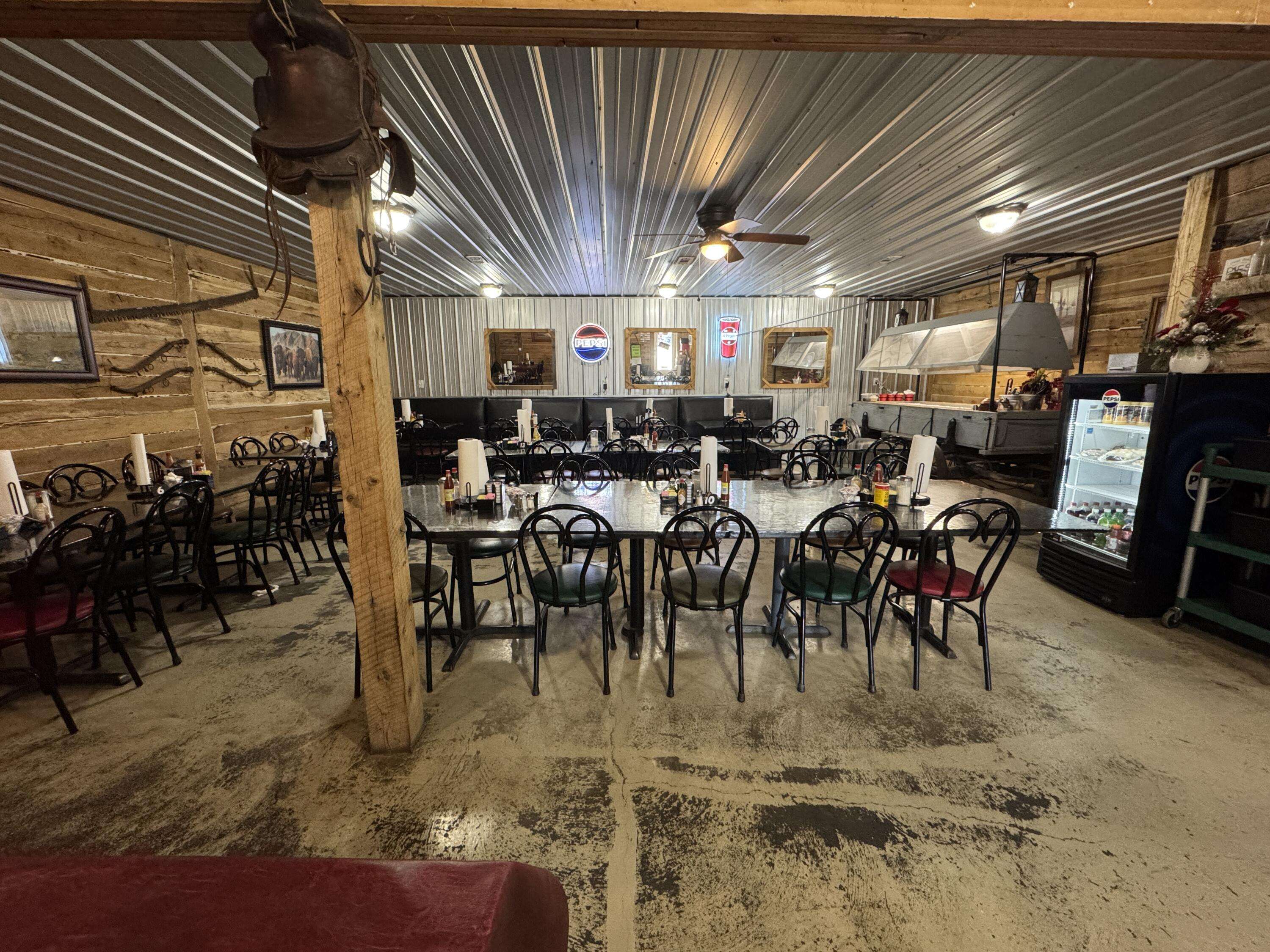 978 North State Highway 39, Arcola, MO 65603