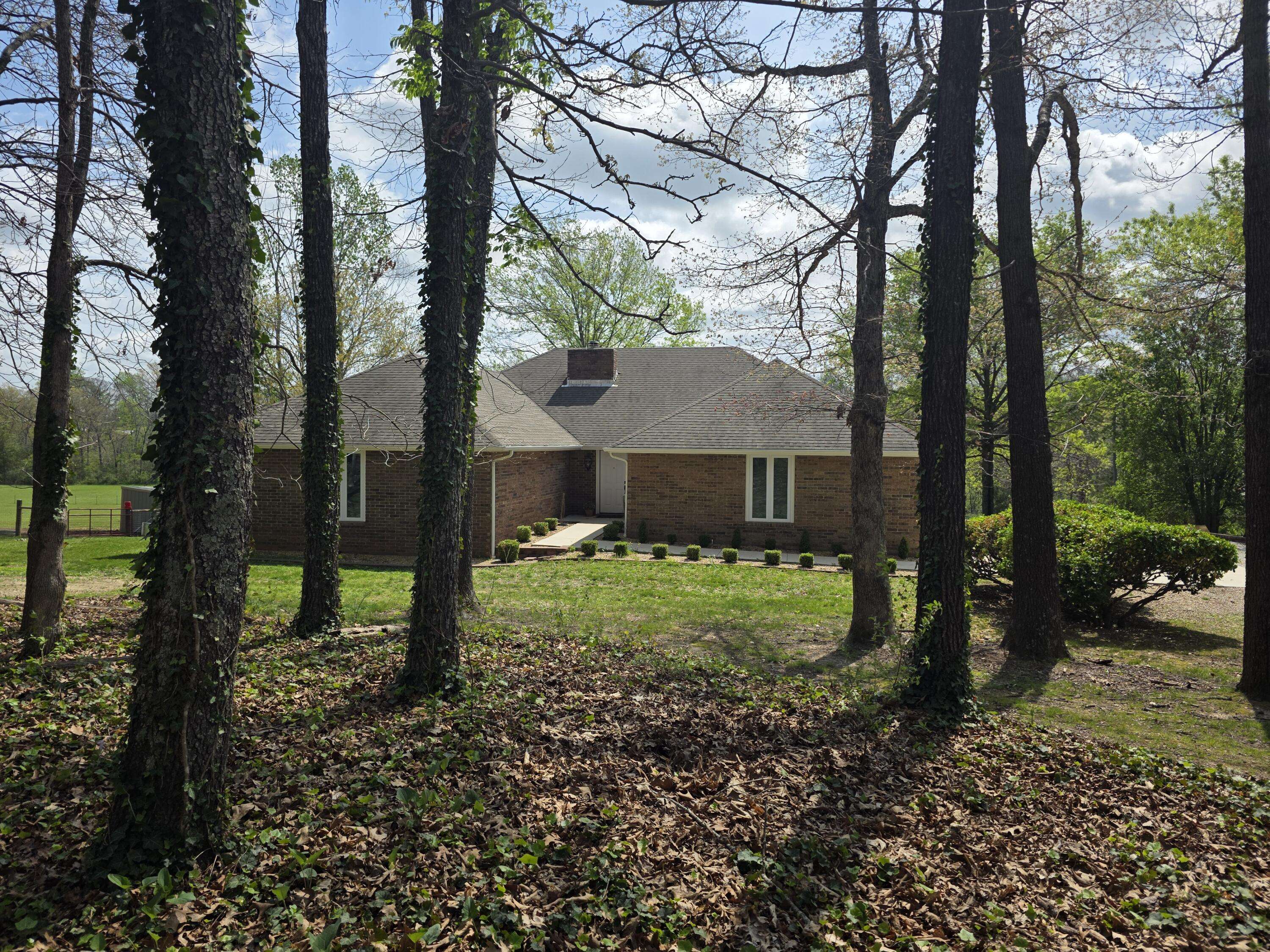 1950 State Highway B, Mansfield, MO 65704