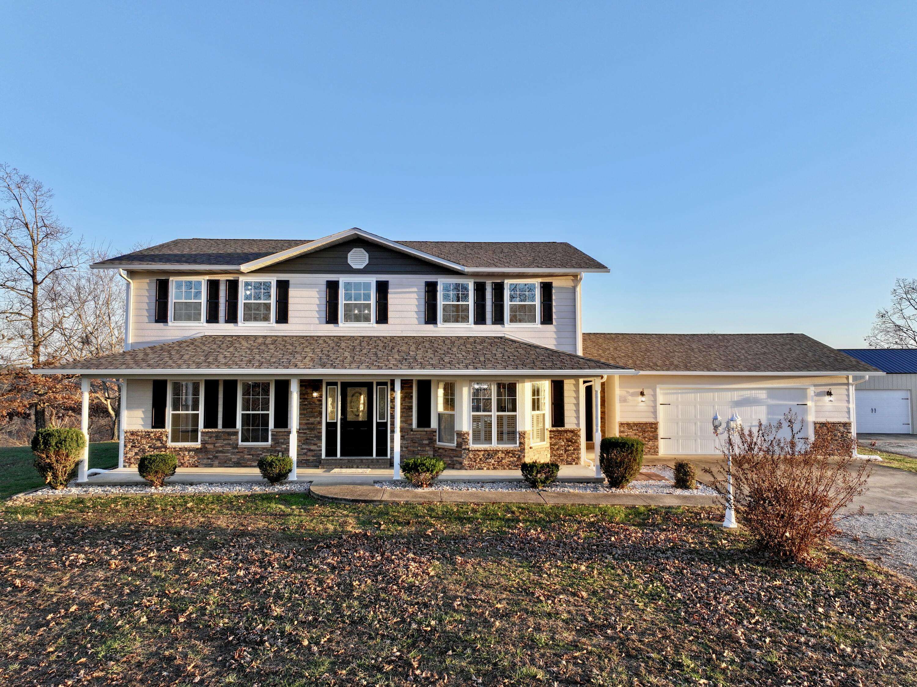 3924 Highway D, Ellington, MO 63638