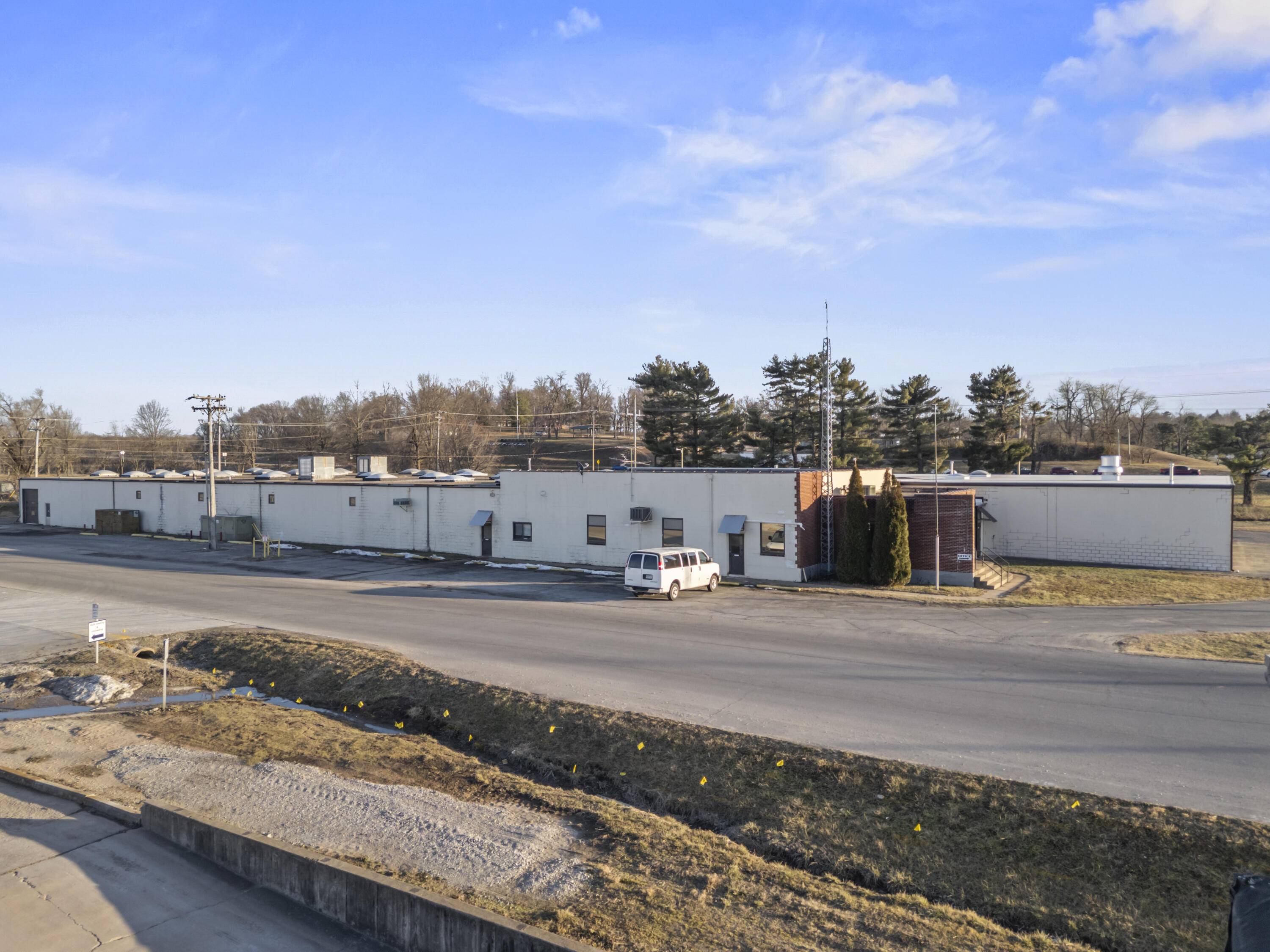 115 W Dairy ST, Monett, MO 65708