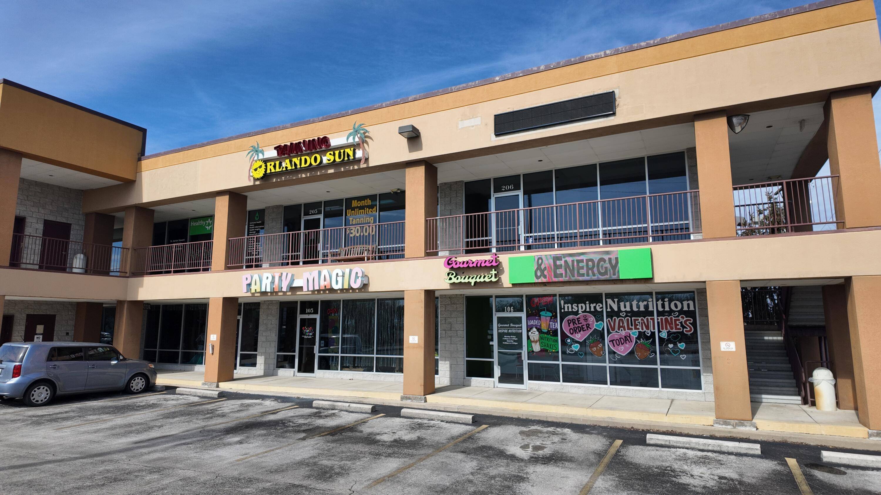 827 W Main ST #Unit 203, Branson, MO 65616