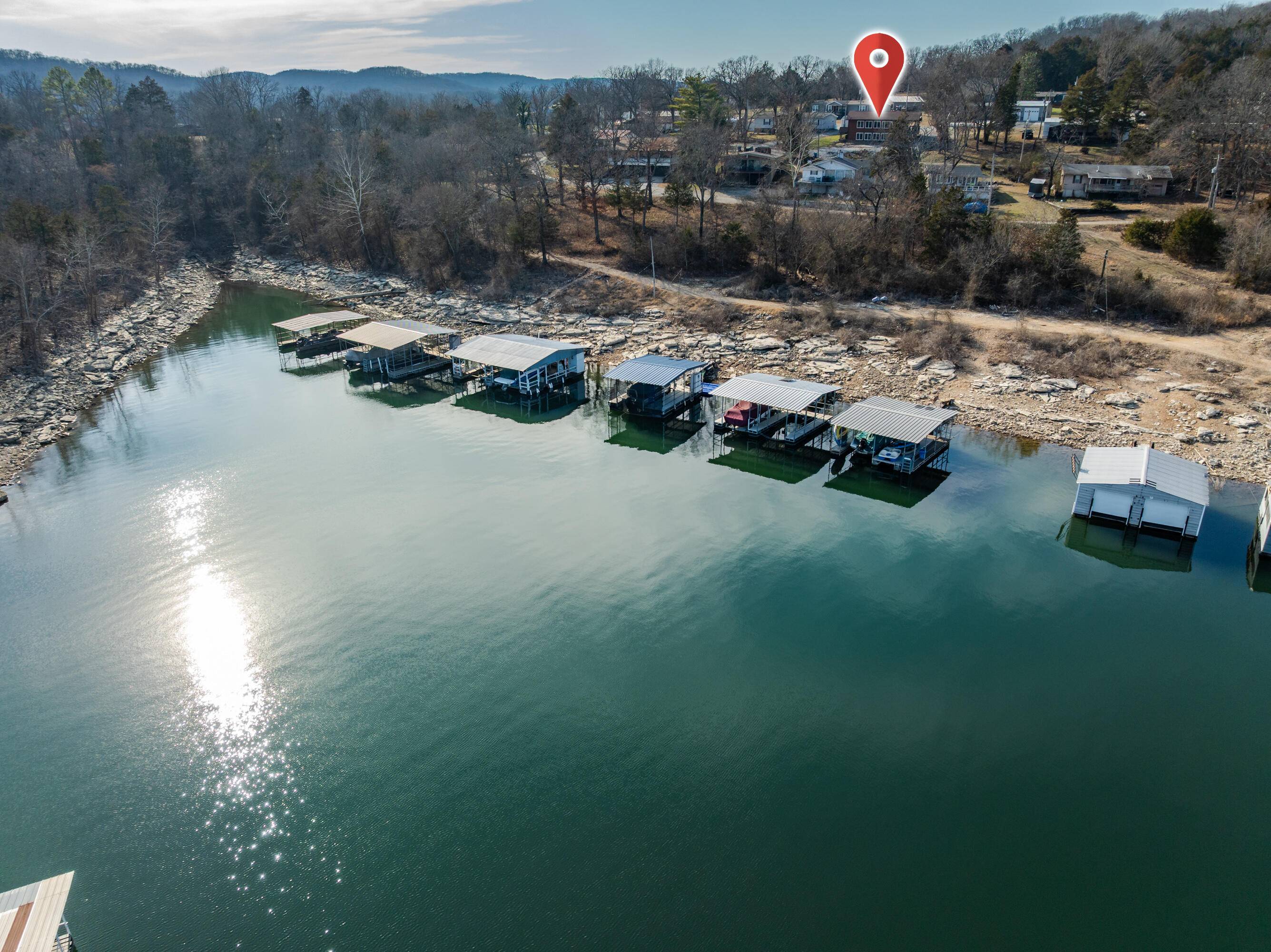 60 Chad RD, Galena, MO 65656