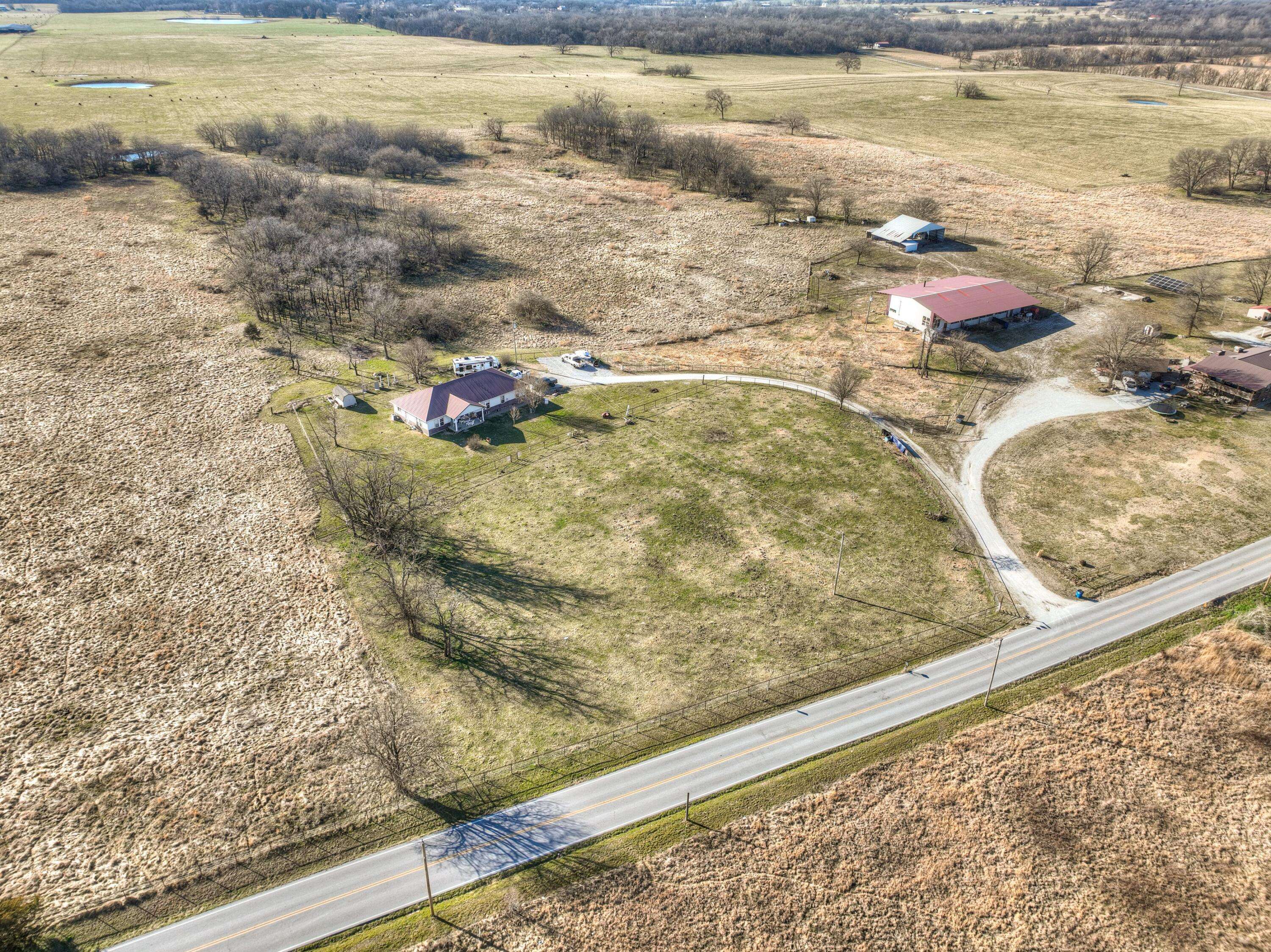 3625 County Road 110, Carthage, MO 64836