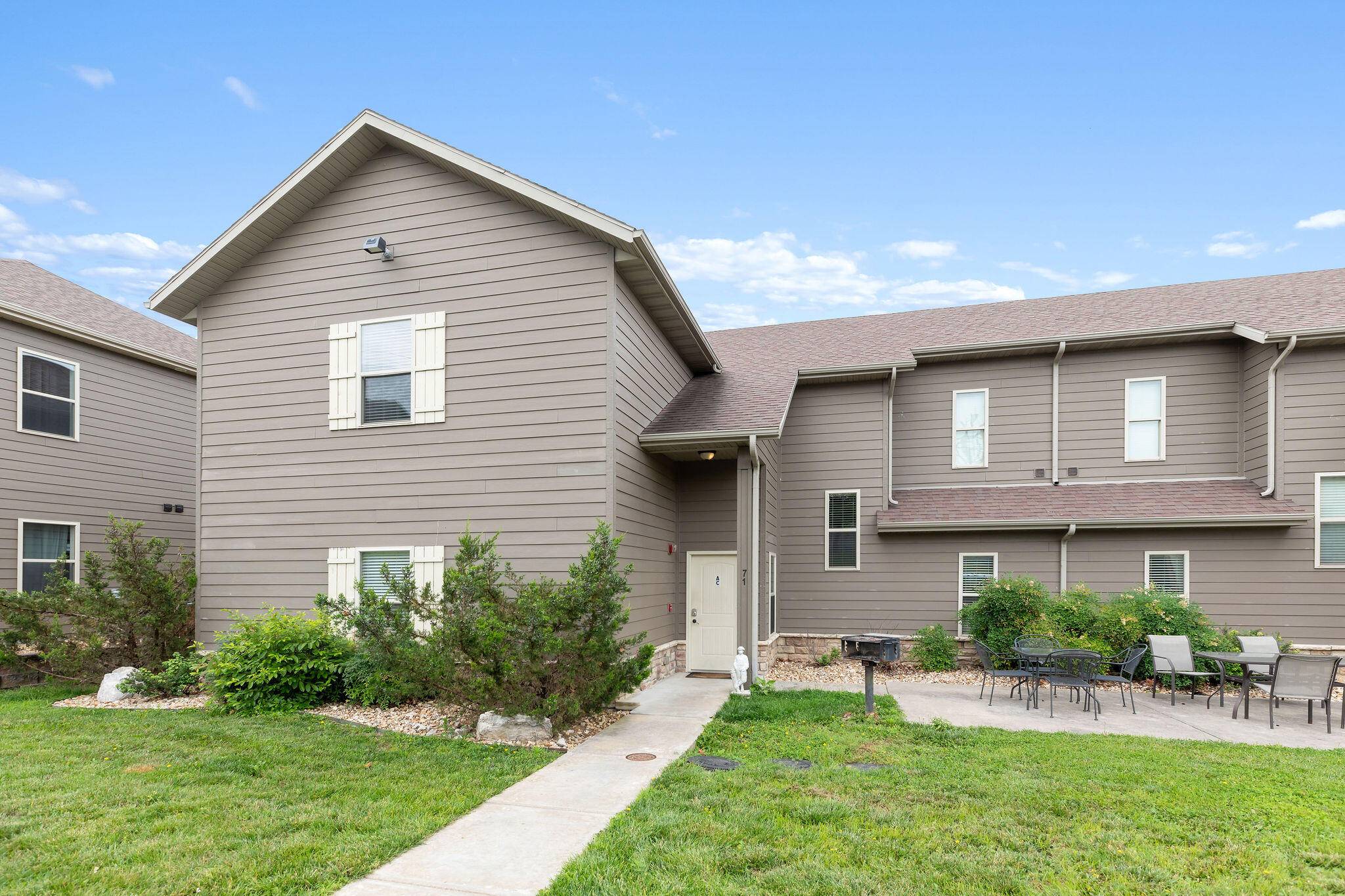71 Bunker DR #A & C, Branson West, MO 65737