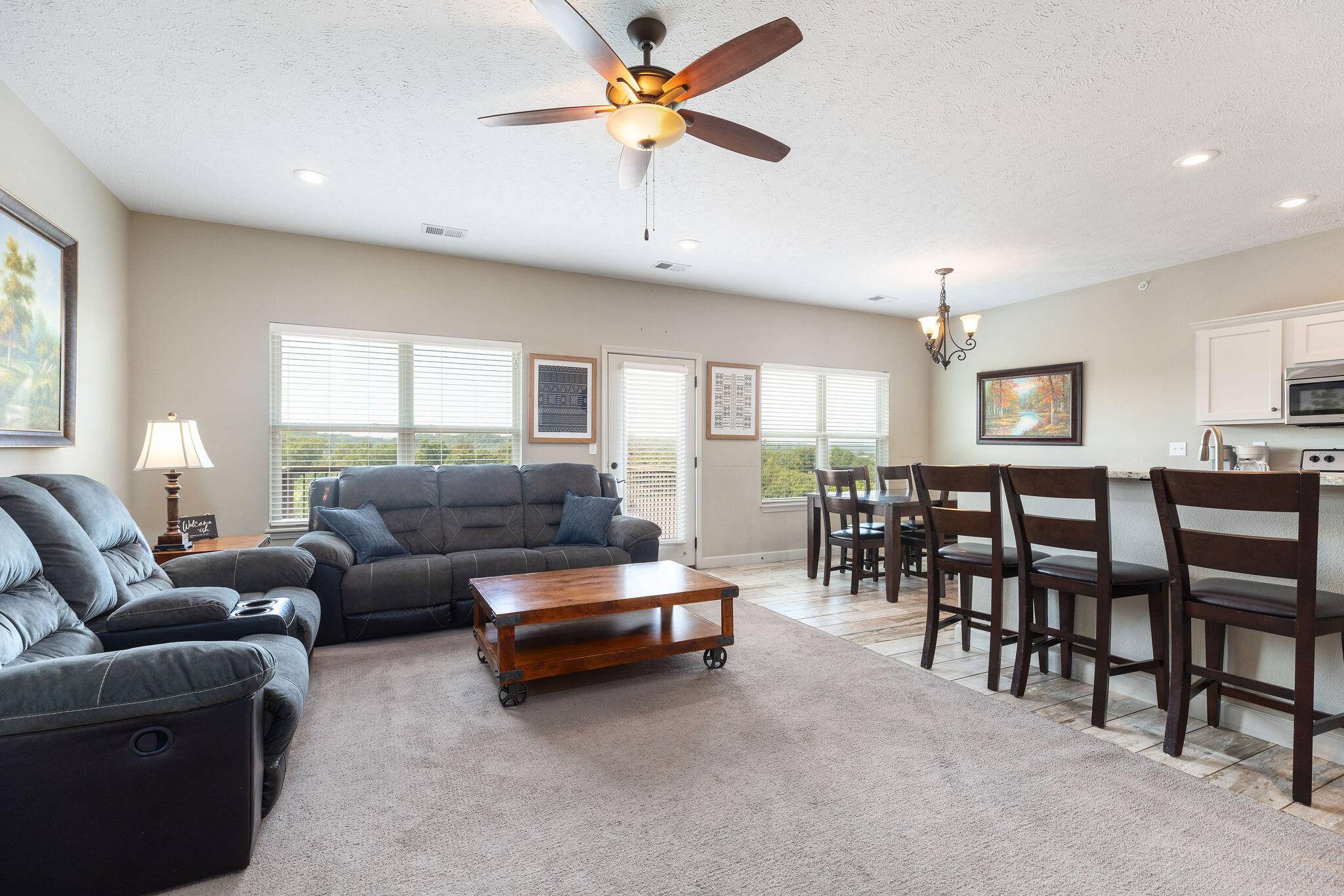71 Bunker DR #C, Branson West, MO 65737