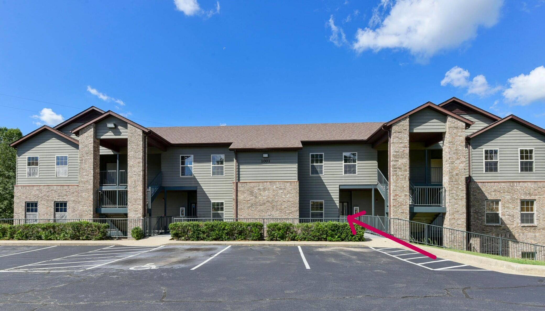 1001 Golf DR #14, Branson West, MO 65737