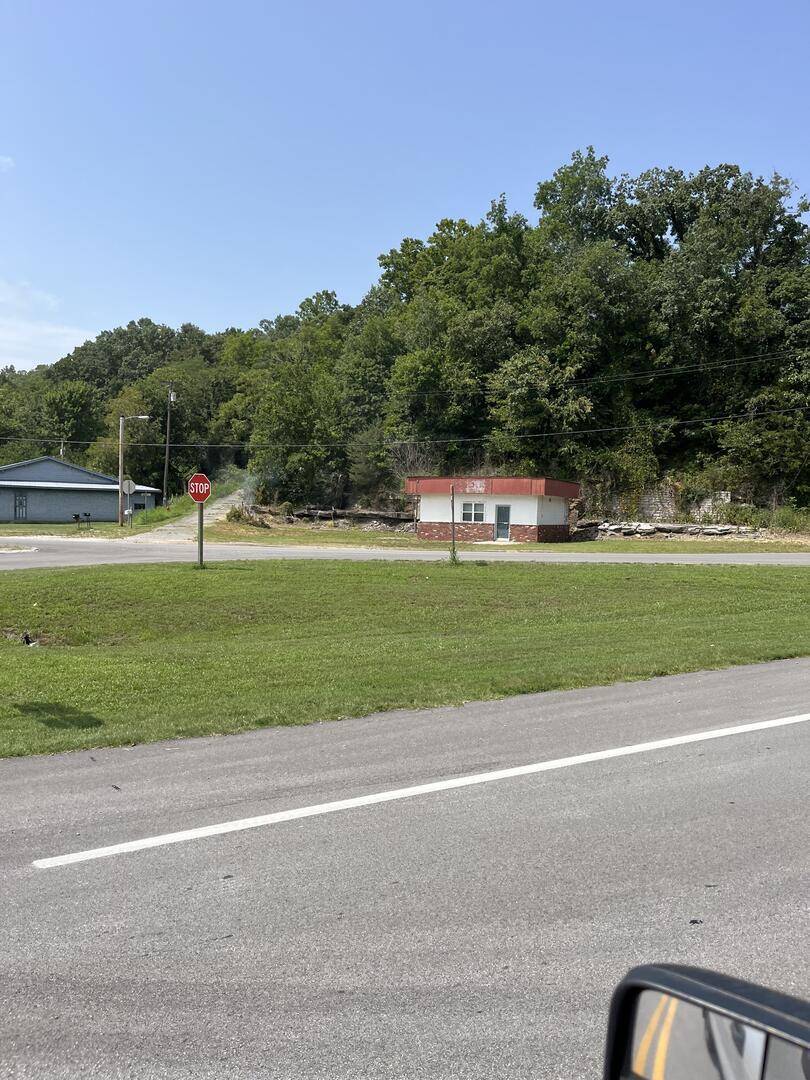 101 Ee HWY, Lanagan, MO 64847