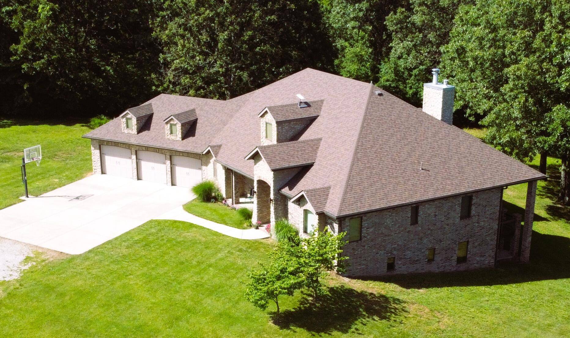 851 N Oak Arbor LN, Bois D Arc, MO 65612