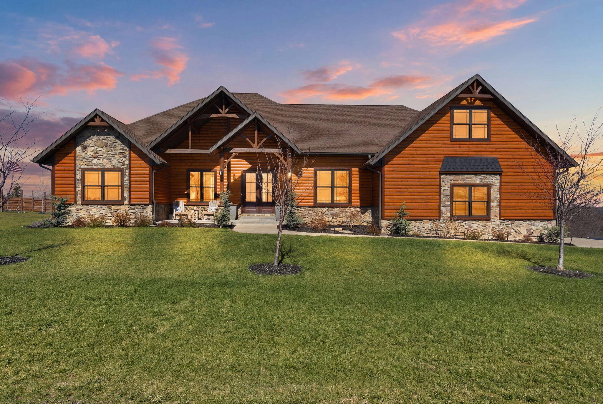 815 Forest View, Saddlebrooke, MO 65630