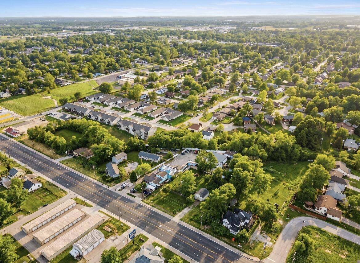 601,603 599 E Mount Vernon ST, Nixa, MO 65714