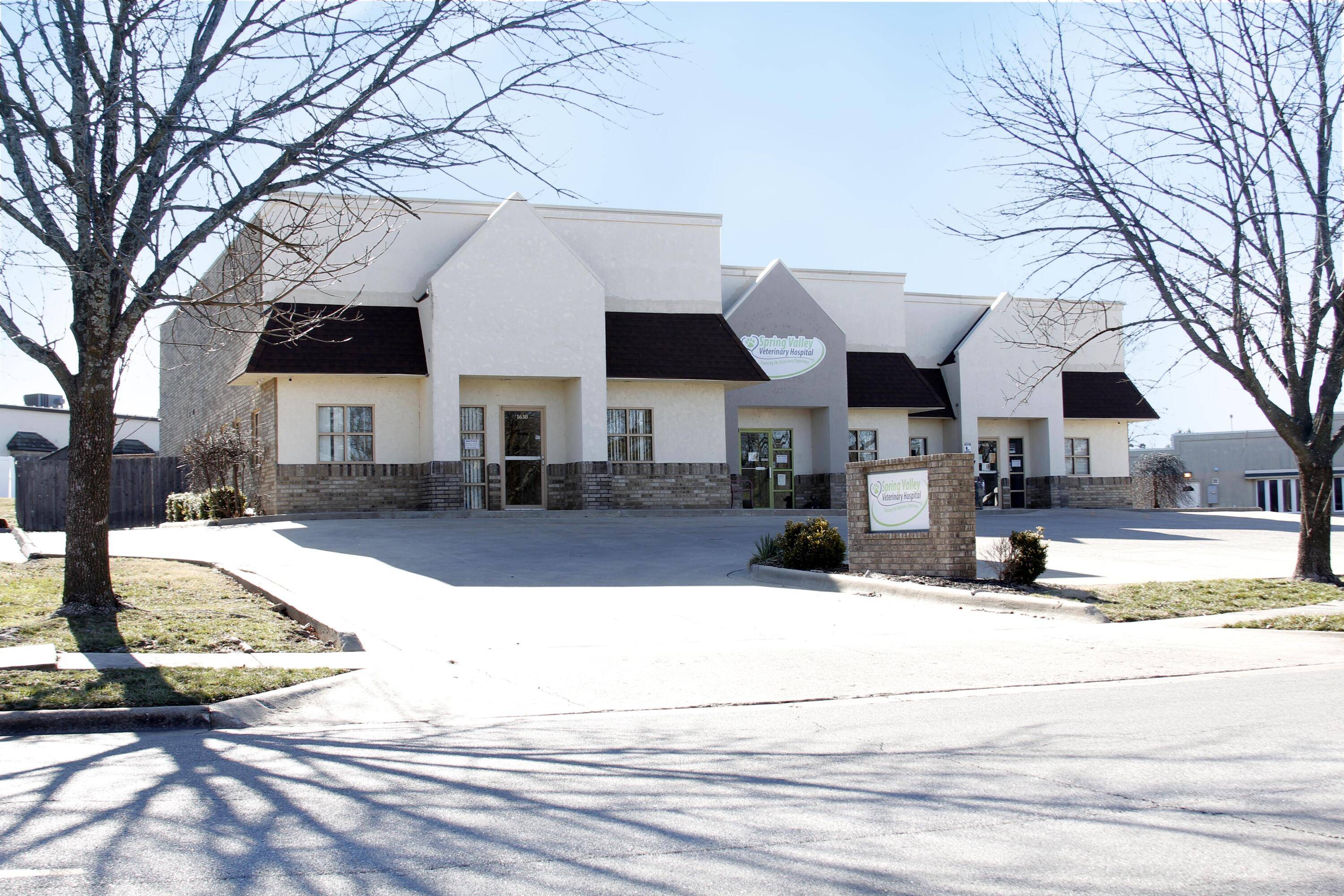 1630 W Elfindale ST, Springfield, MO 65807
