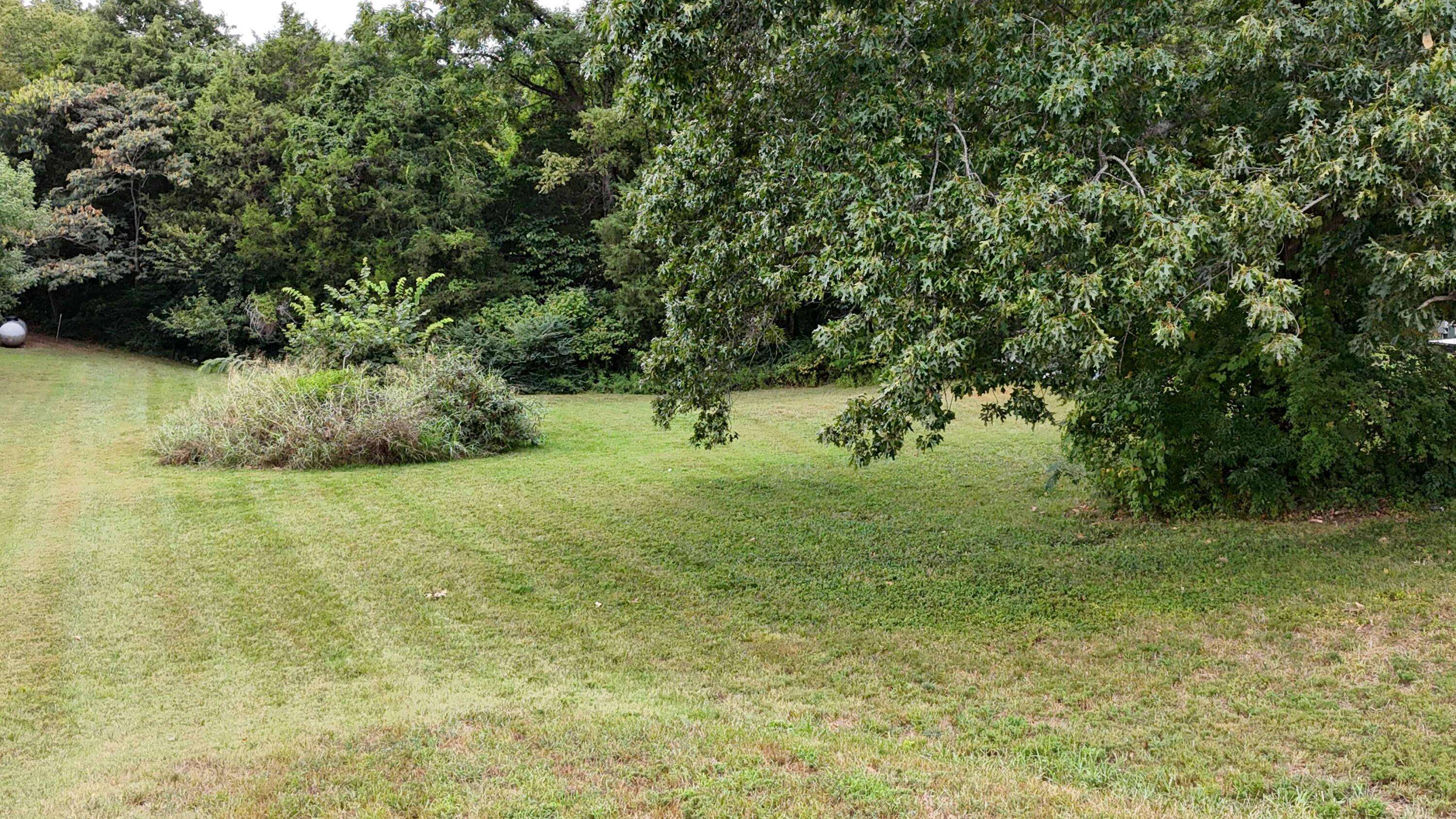 000 Shoreline DR, Shell Knob, MO 65747