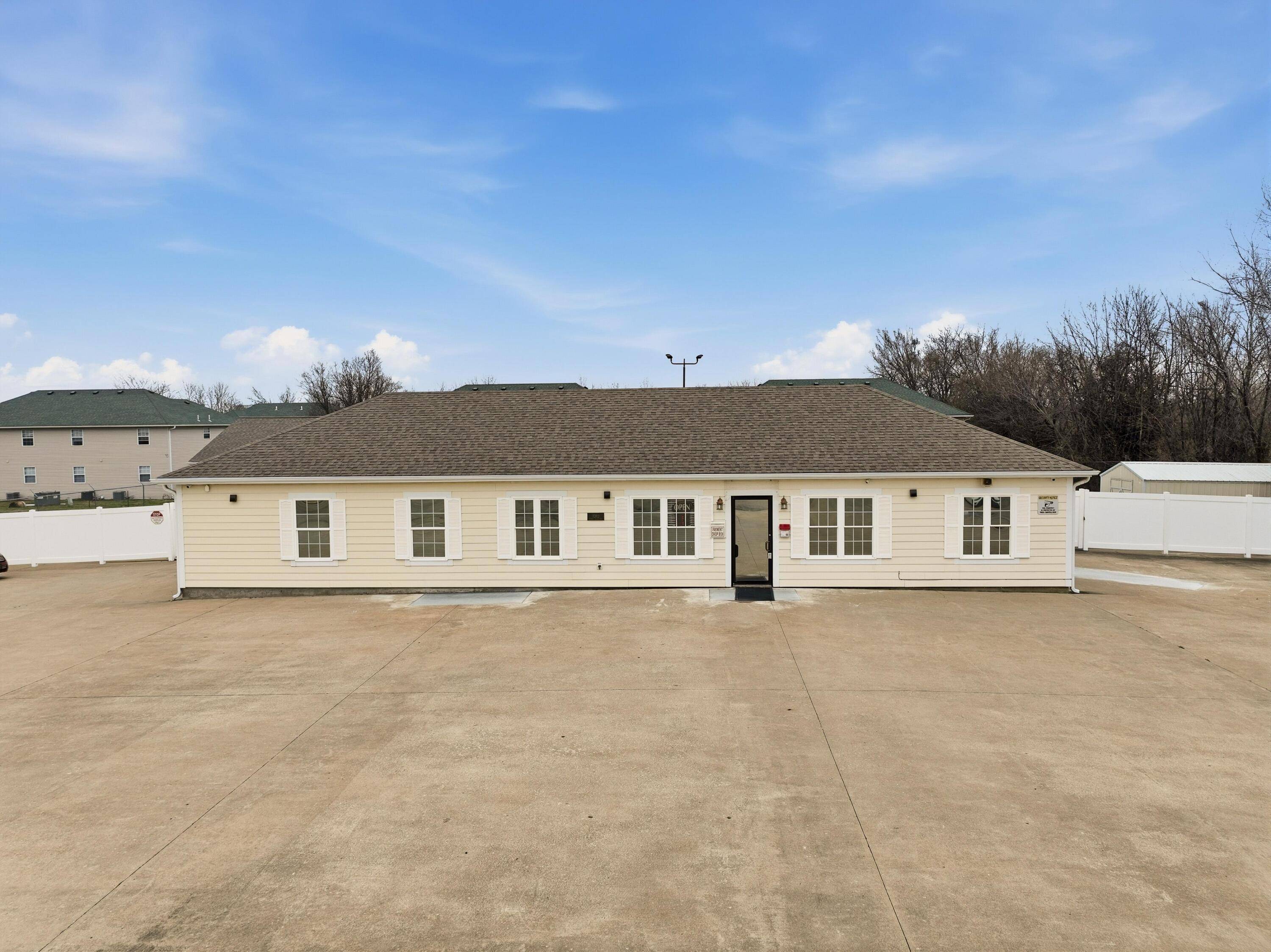 3203 N Rangeline RD, Joplin, MO 64801