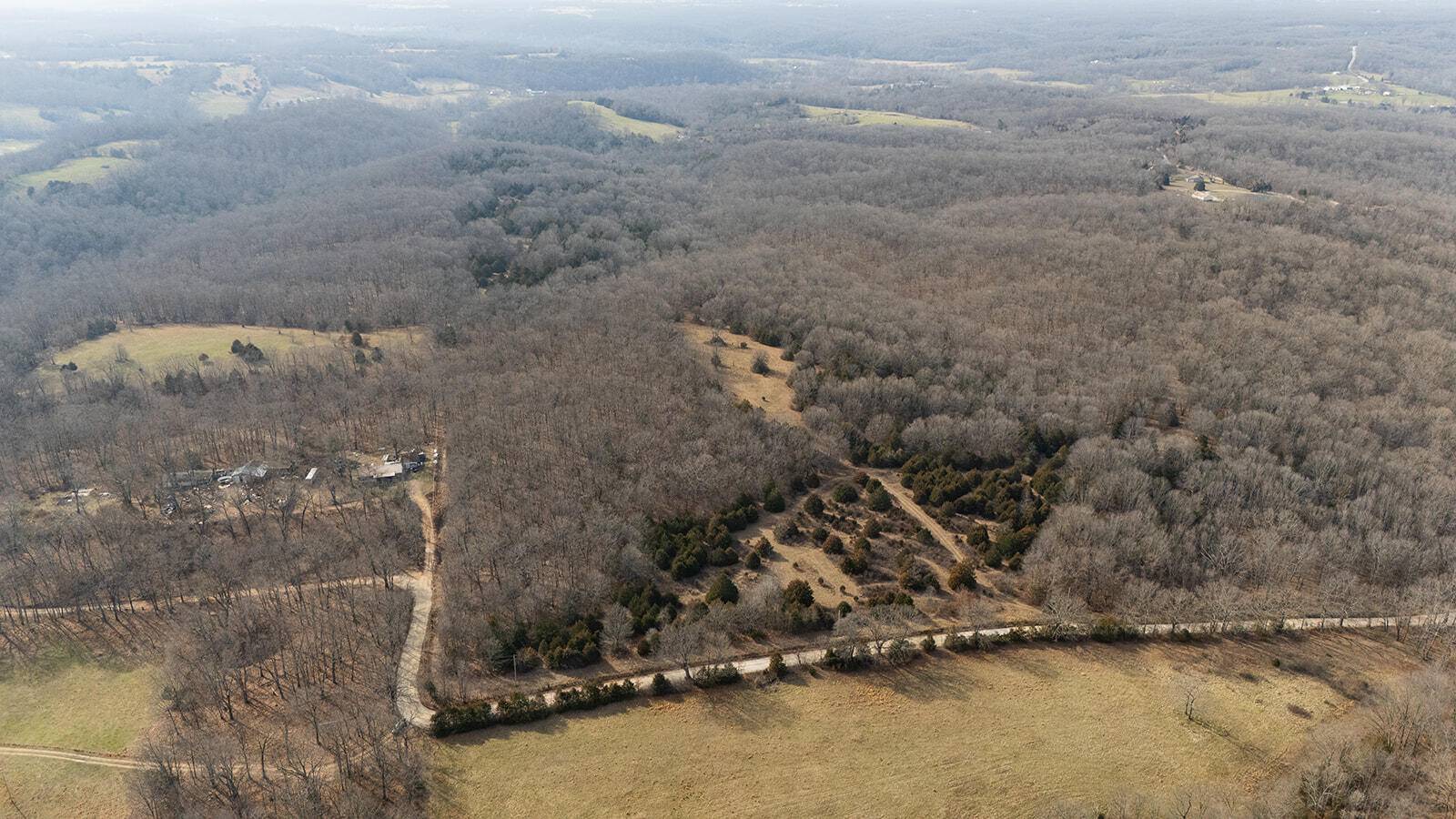 000 Abadyl RD, Fordland, MO 65652