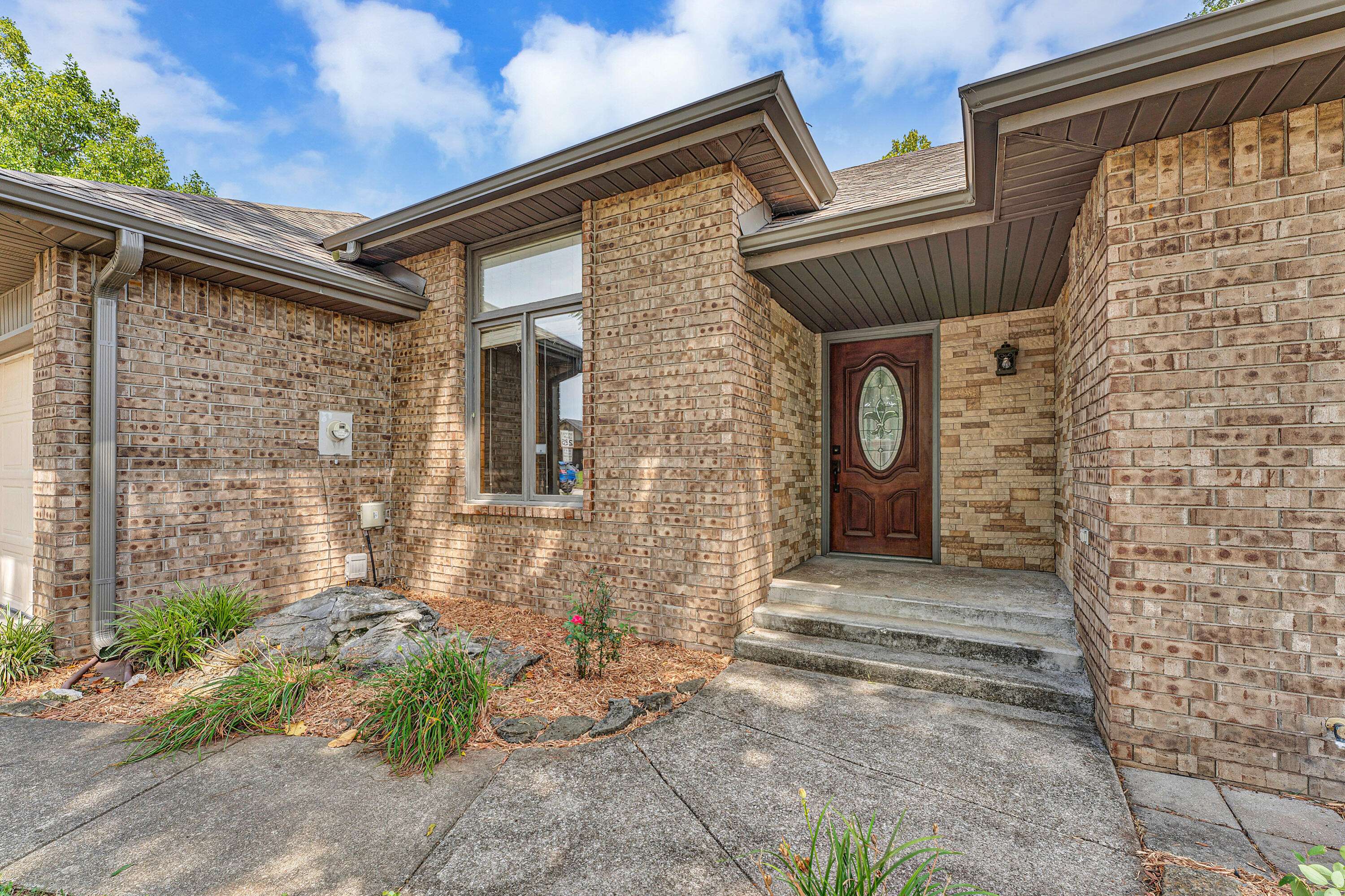 3115 W Edgewood ST, Springfield, MO 65807