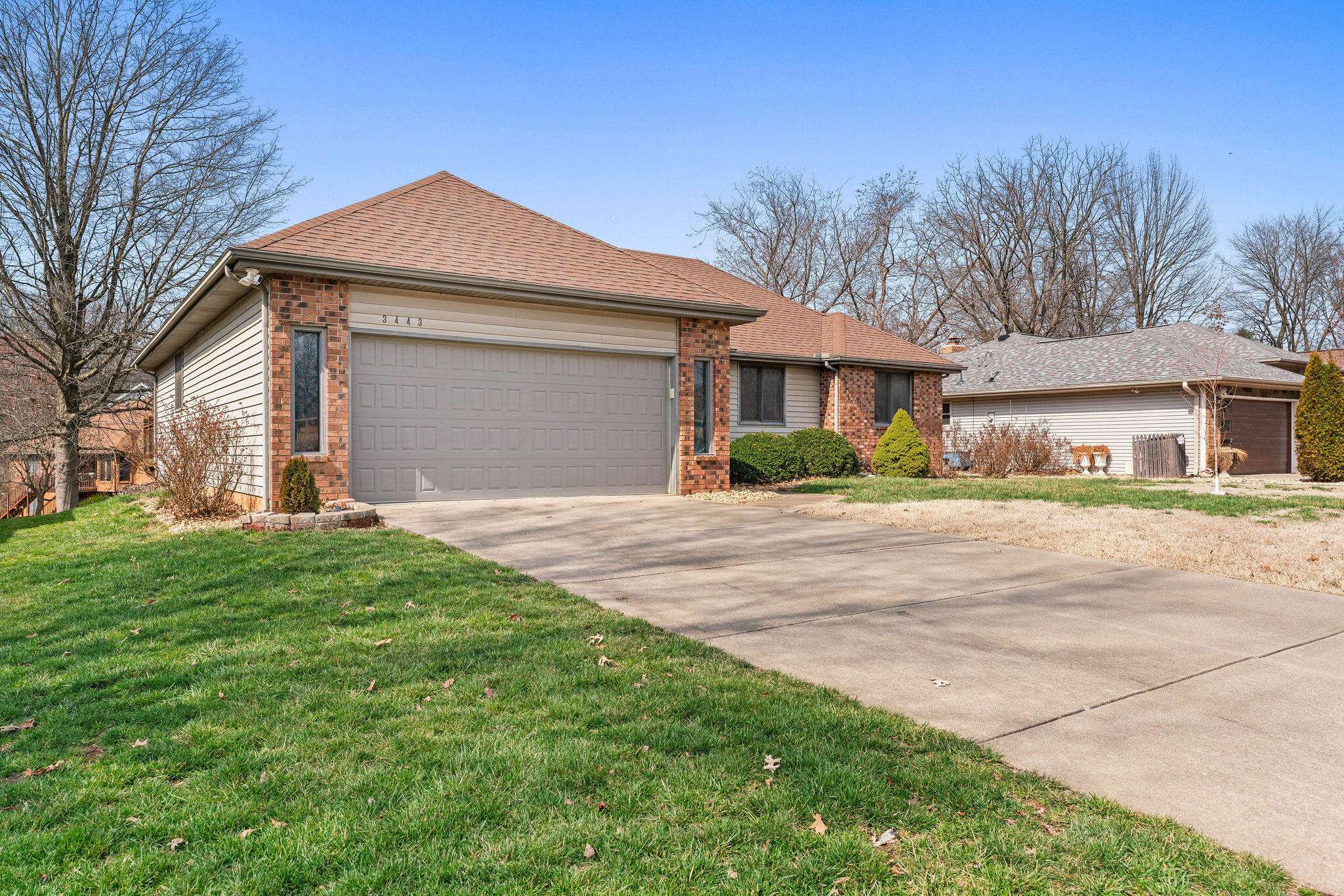 3443 S Bellhurst AVE, Springfield, MO 65804
